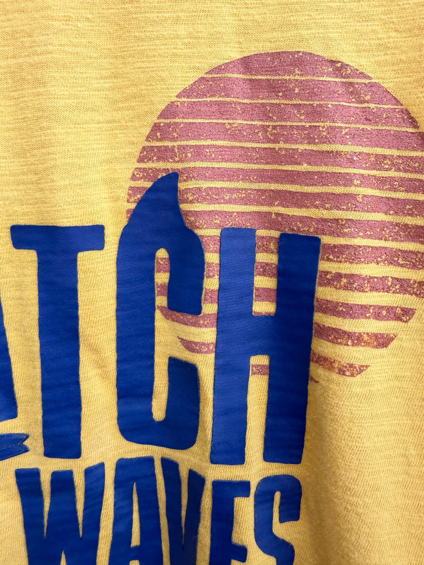 Catch the waves T-shirt  8-9y (128-134cm)