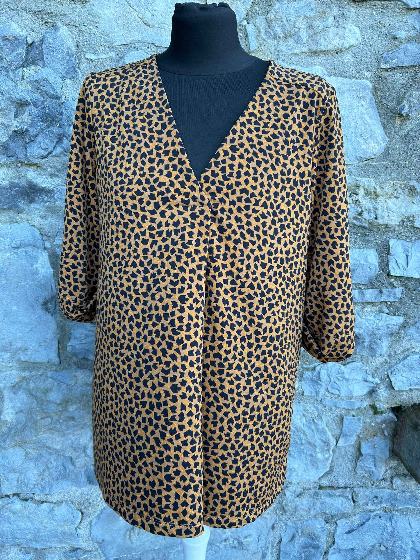 Brown patterned long top uk 12