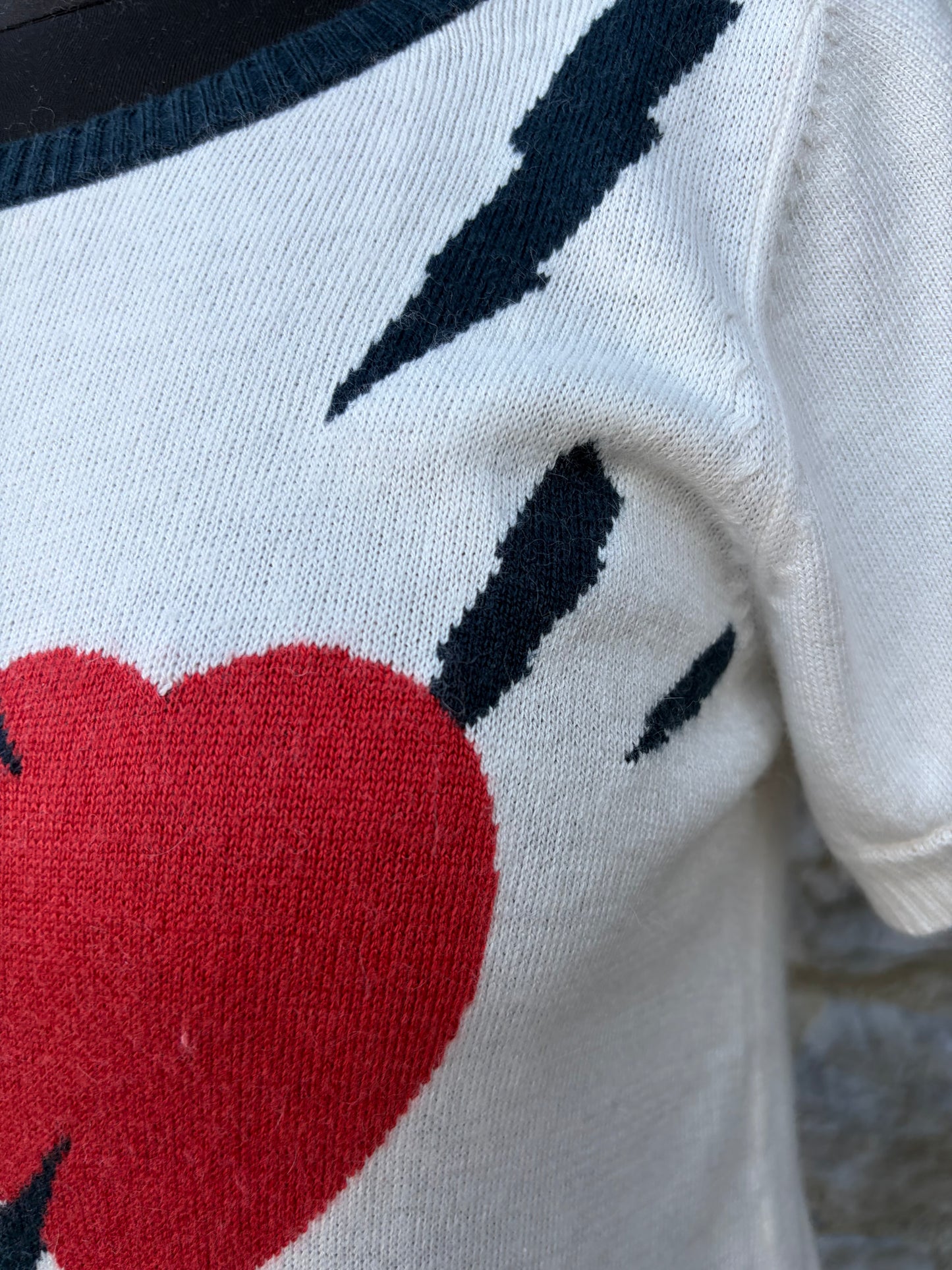 Heart cream knitted top uk 10-12