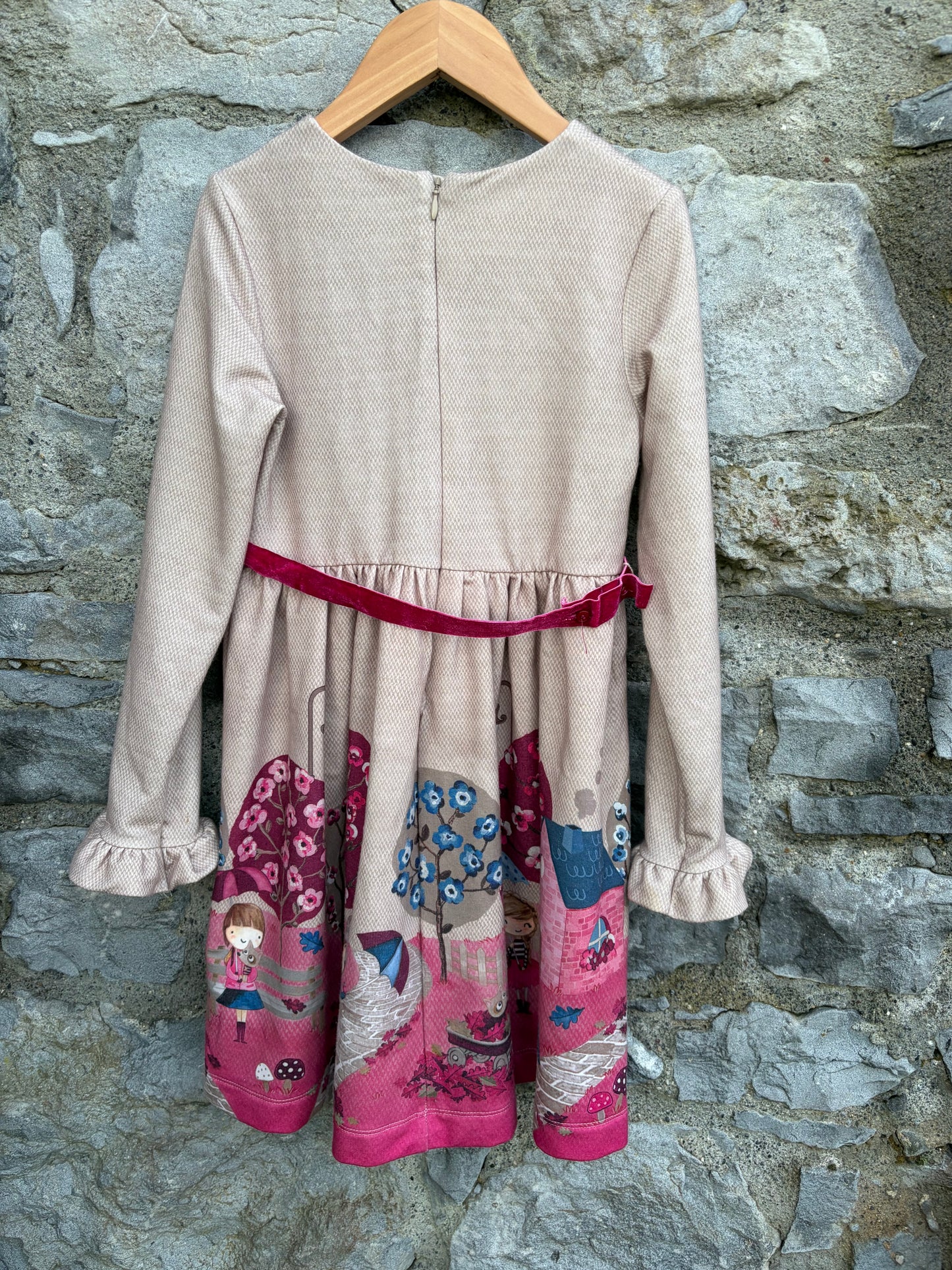 Beige&pink girl town dress  7-8y (122-128cm)