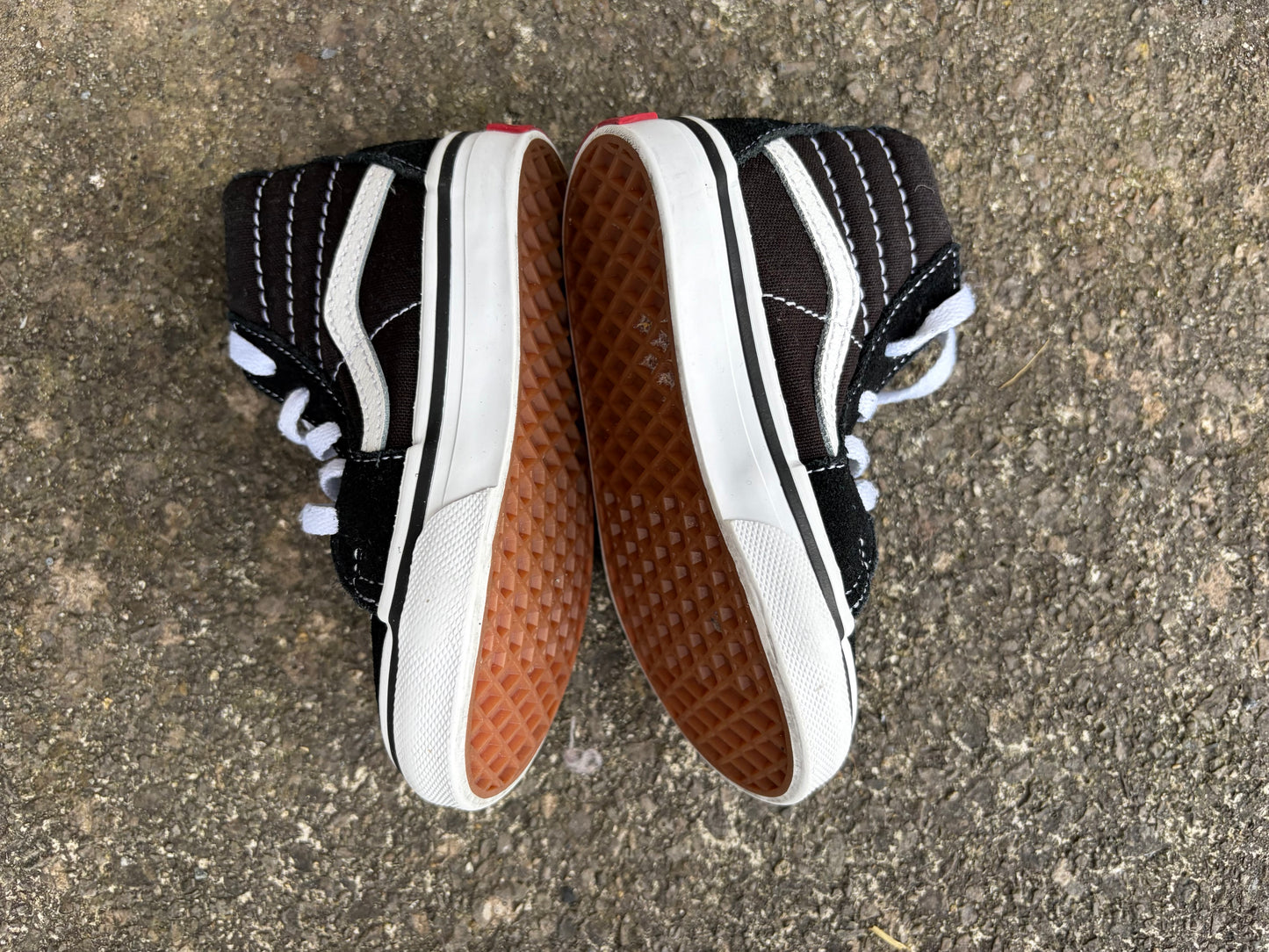 Black hi tops trainers  uk 5 (eu 21.5)