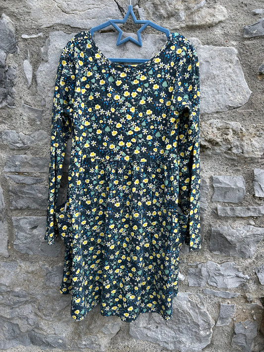 Yellow flowers navy dress  9-10y (134-140cm)