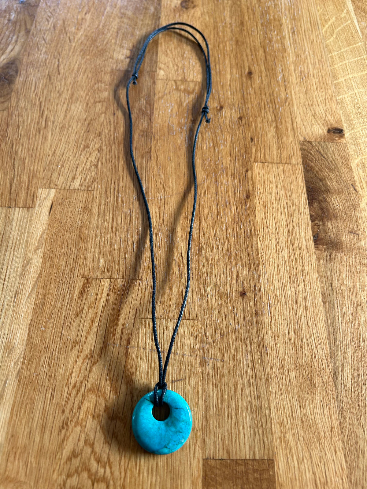 Circle turquoise necklace