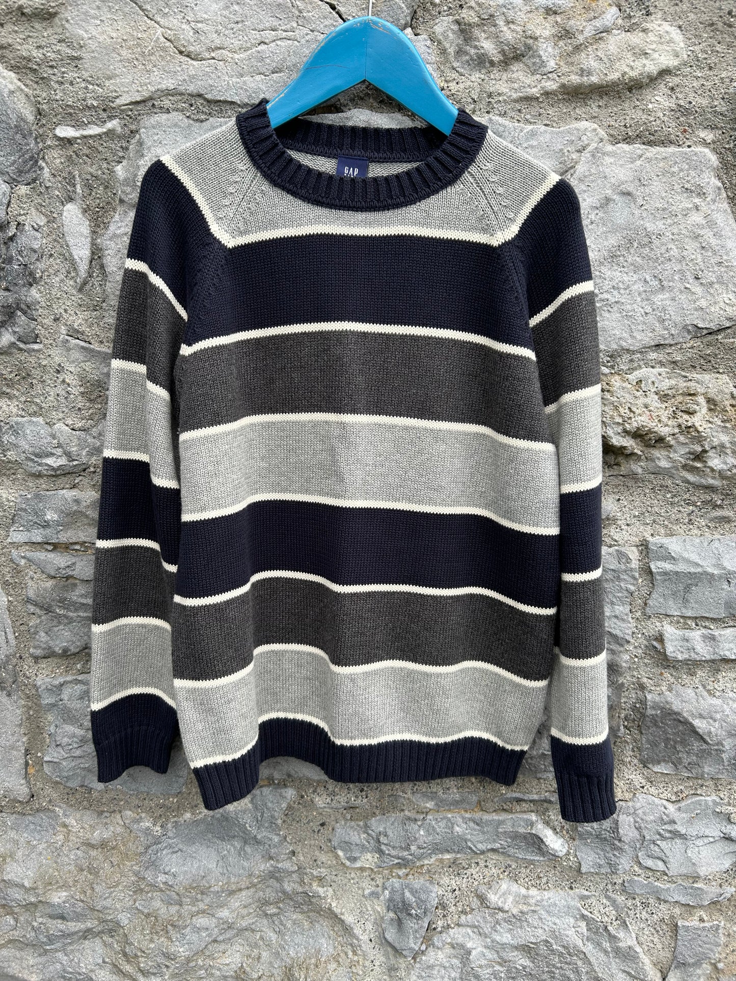 Grey&black jumper 8-9y (128-134cm)