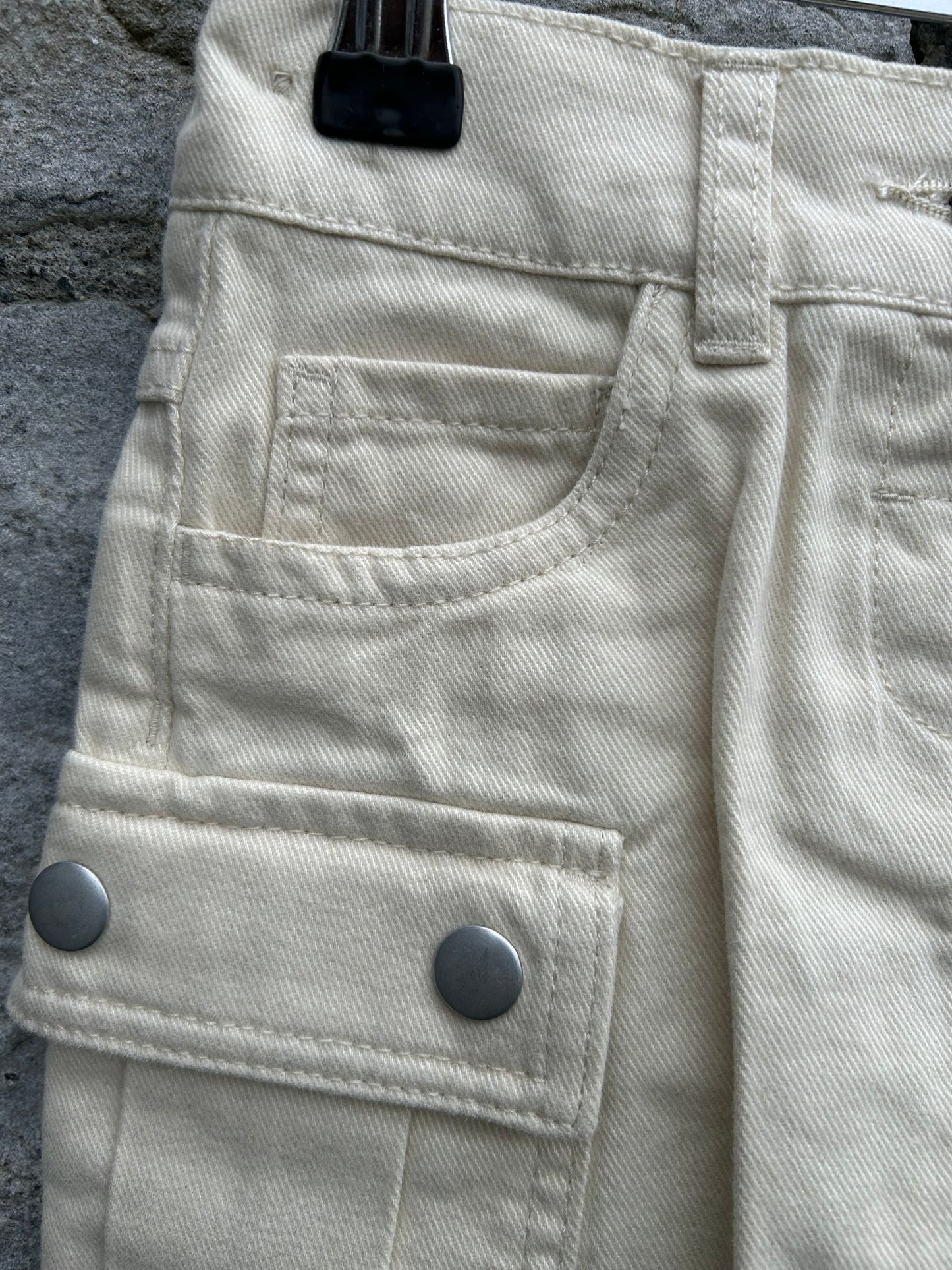 Beige denim skirt  4-5y (104-110cm)