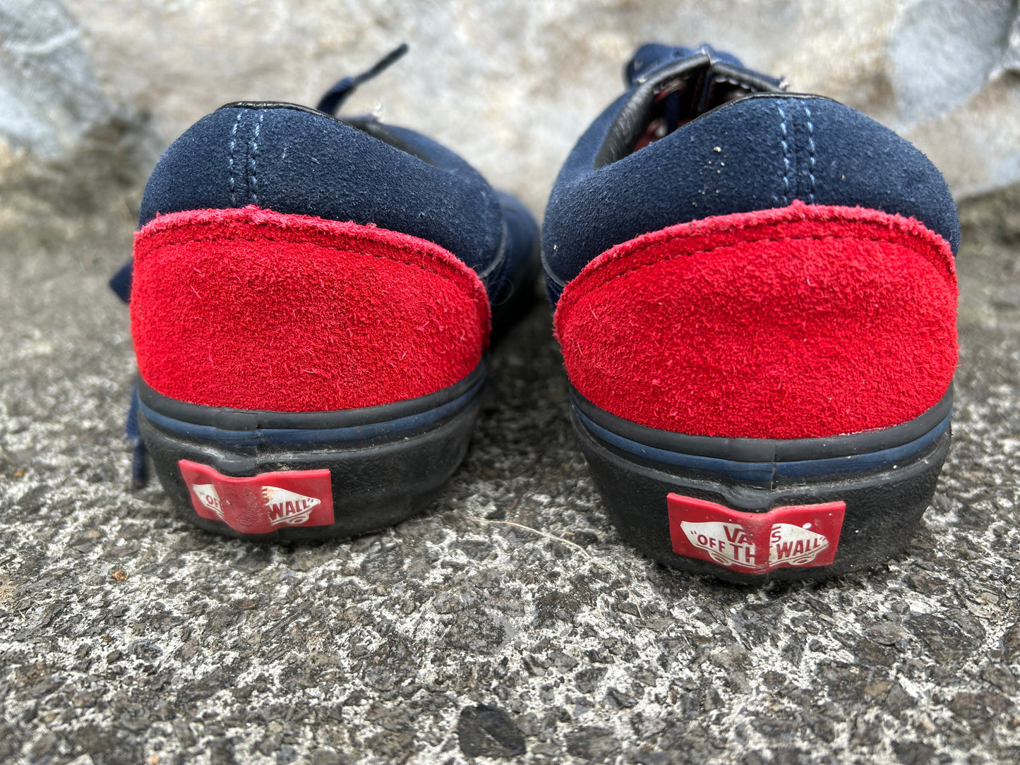 Navy&red trainers   uk 5 (eu 38)