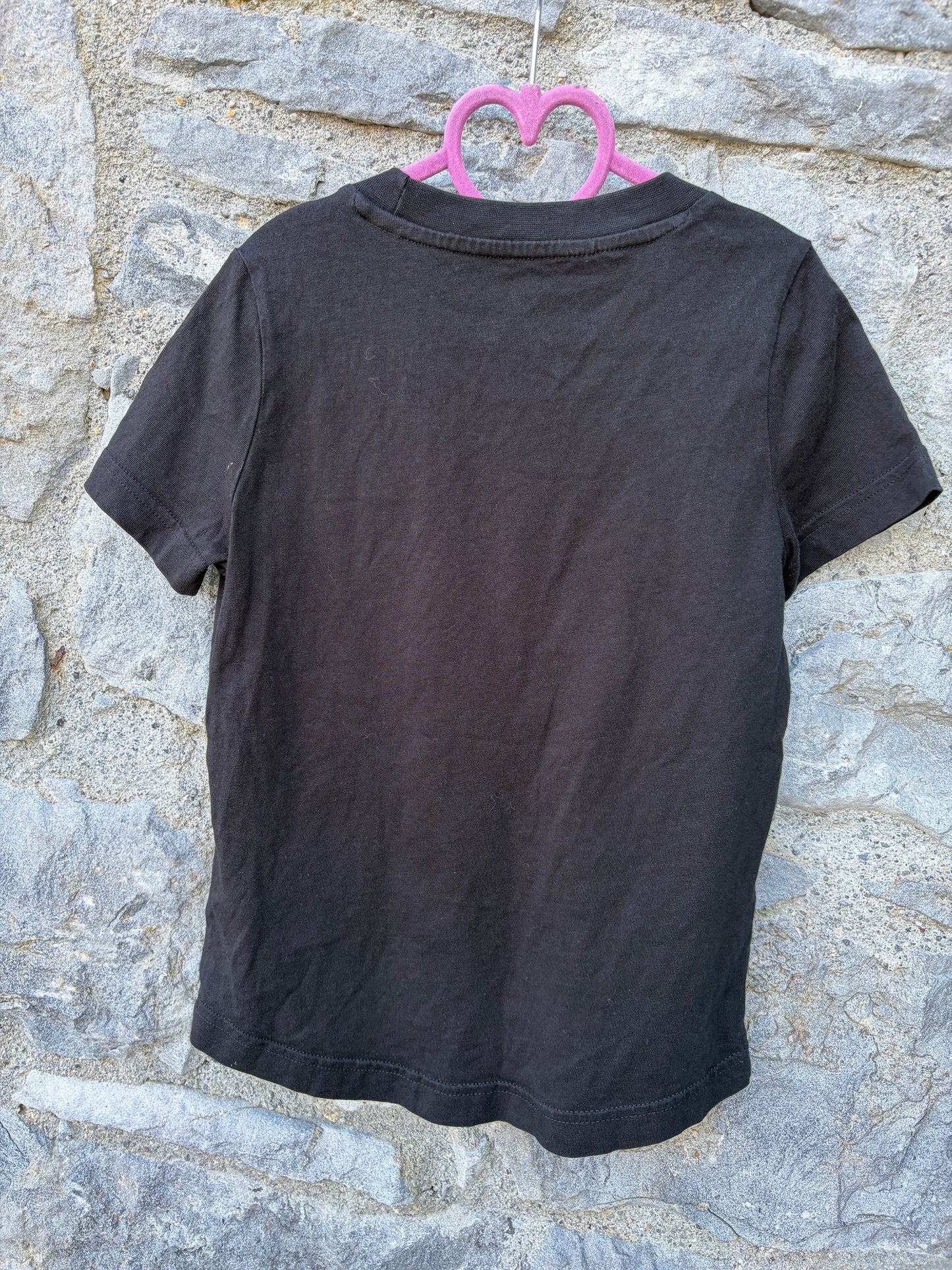 Tropical Logo black T-shirt  9-10y (134-140cm)