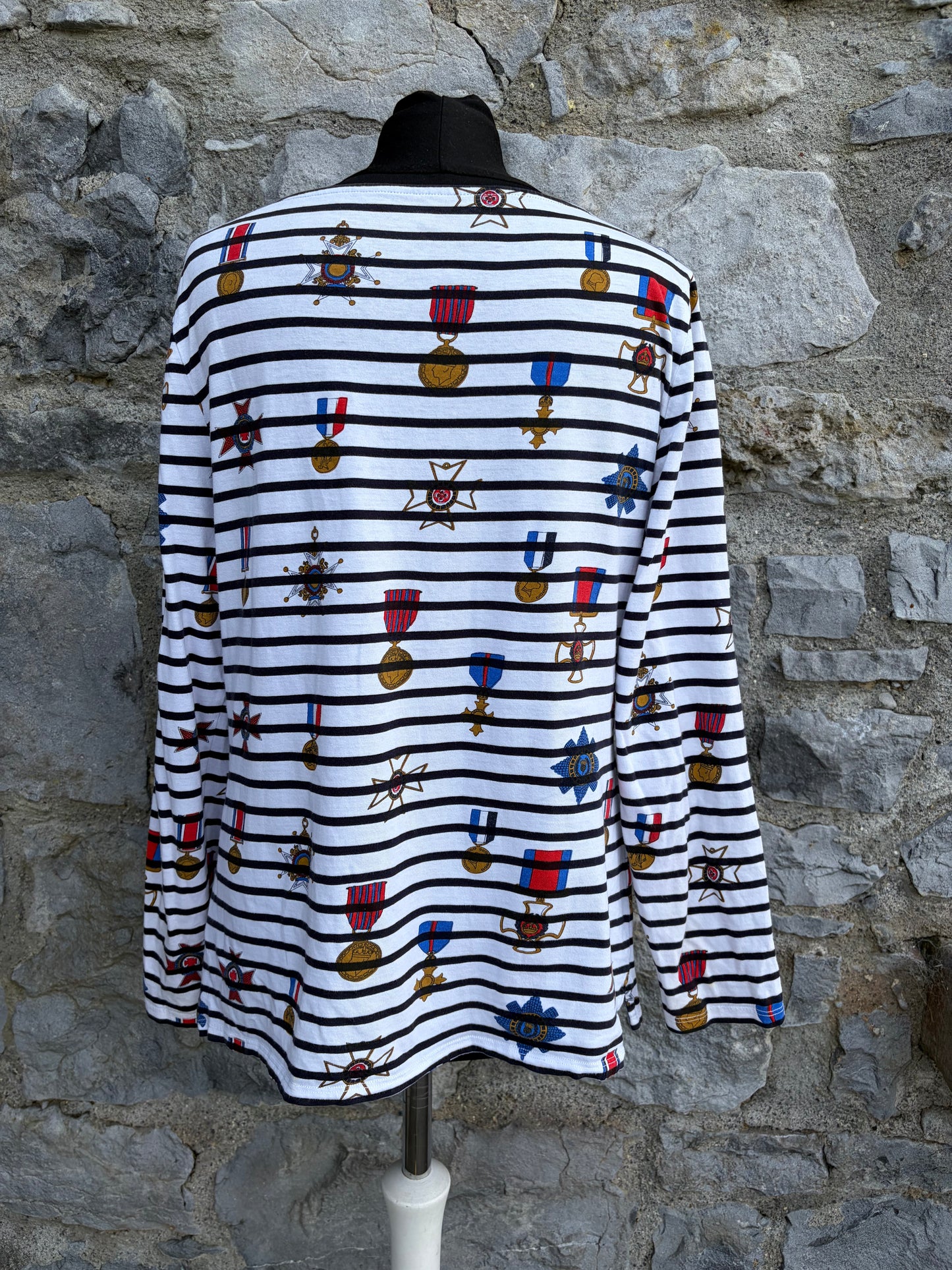 Medals Make A Statement Breton top uk 12-14