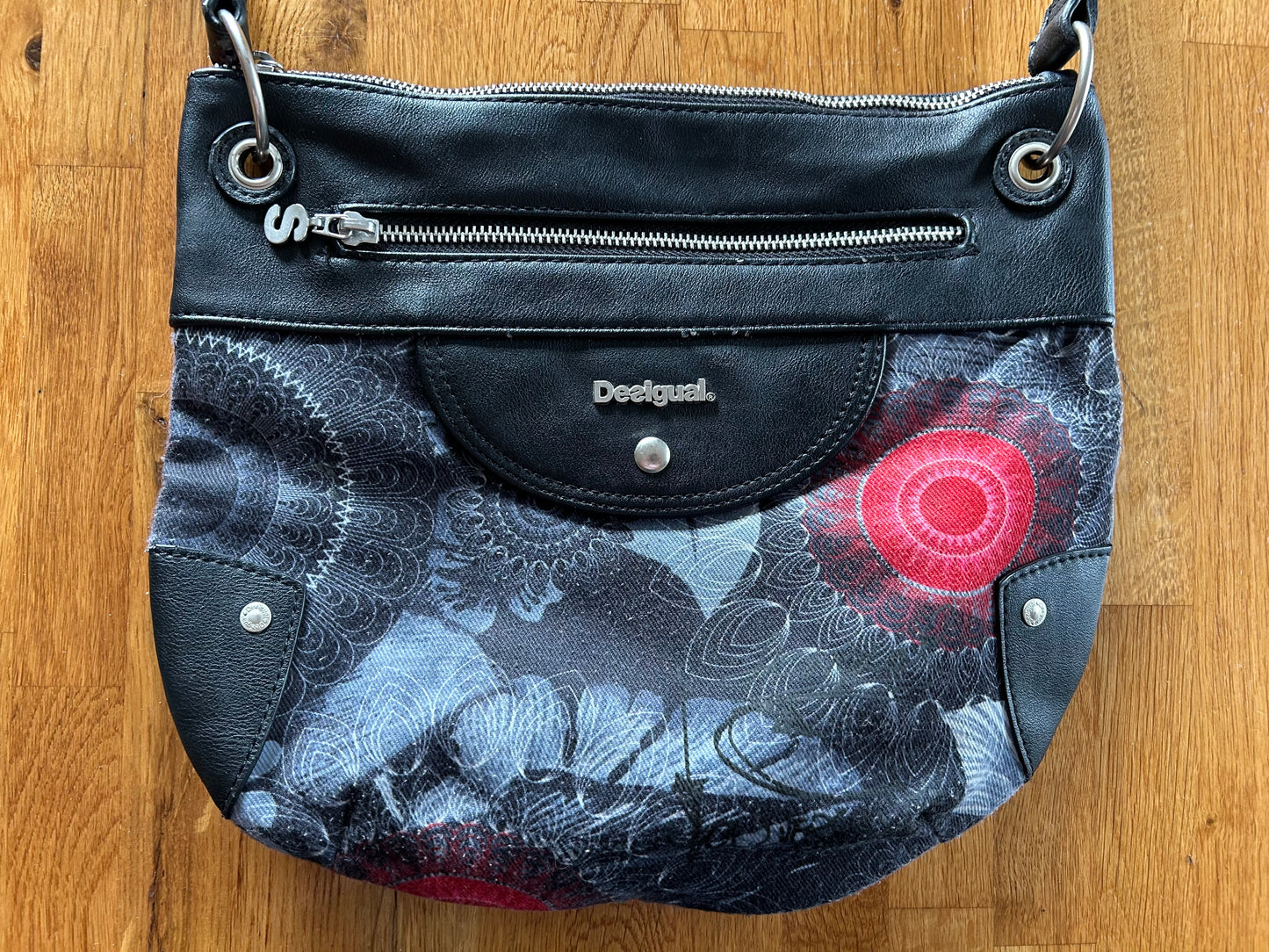 Black& grey floral crossbody bag