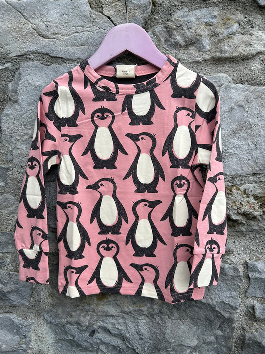Penguins pink top   3-4y (98-104cm)