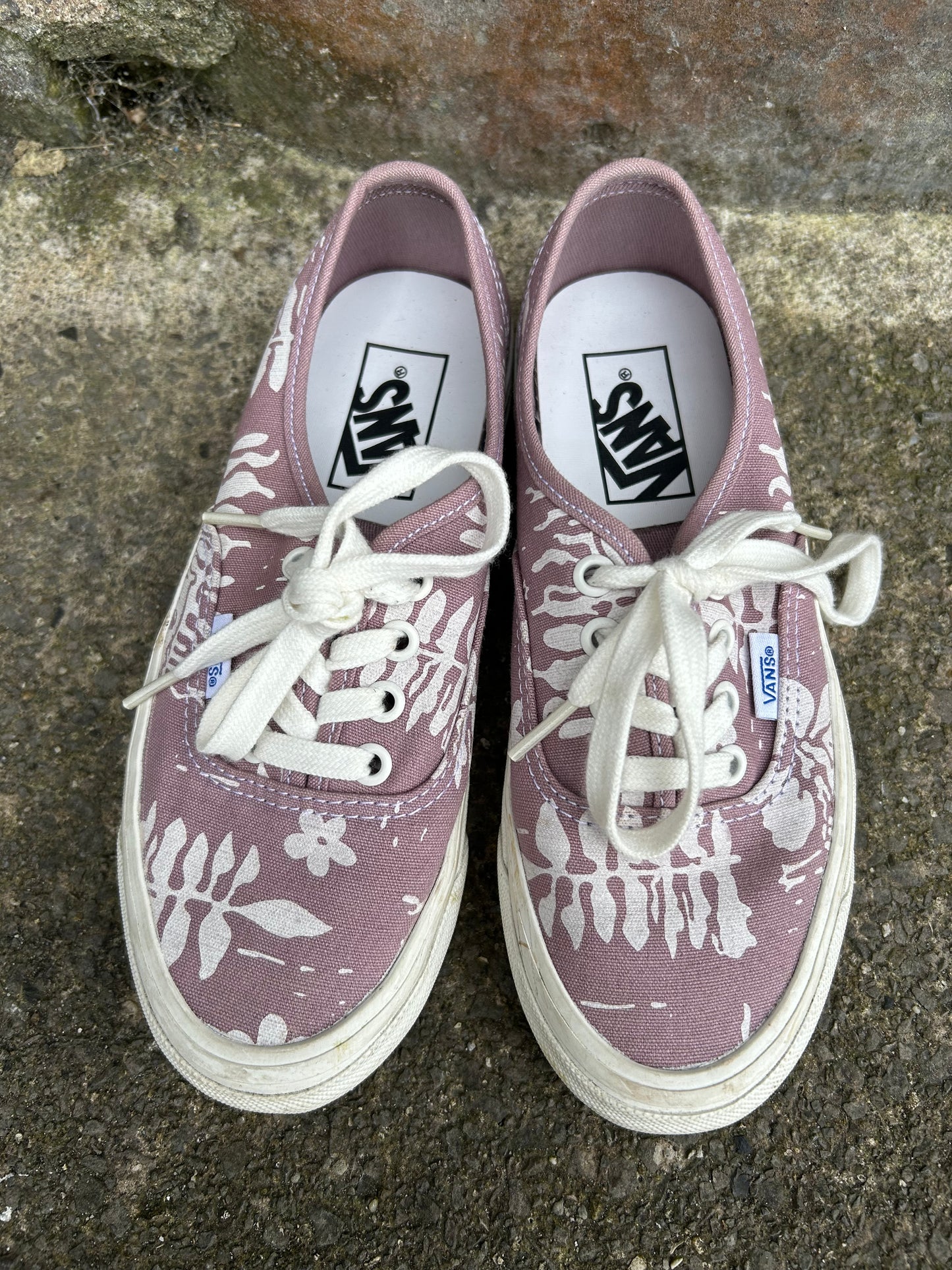 Authentic 44 DX low-top sneakers  uk 2.5 (eu 35)
