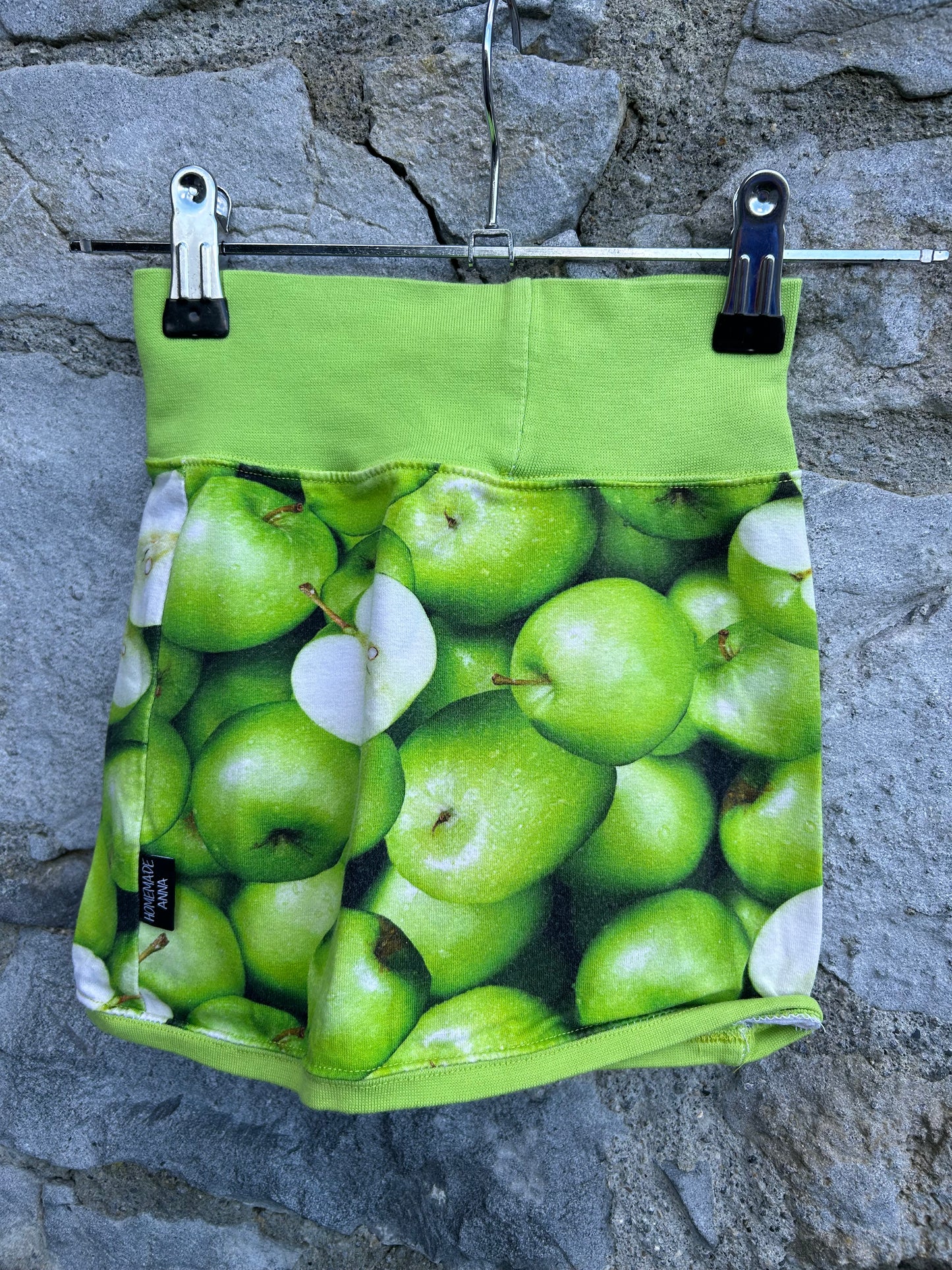 Green apples skirt  12-18m (80-86cm)