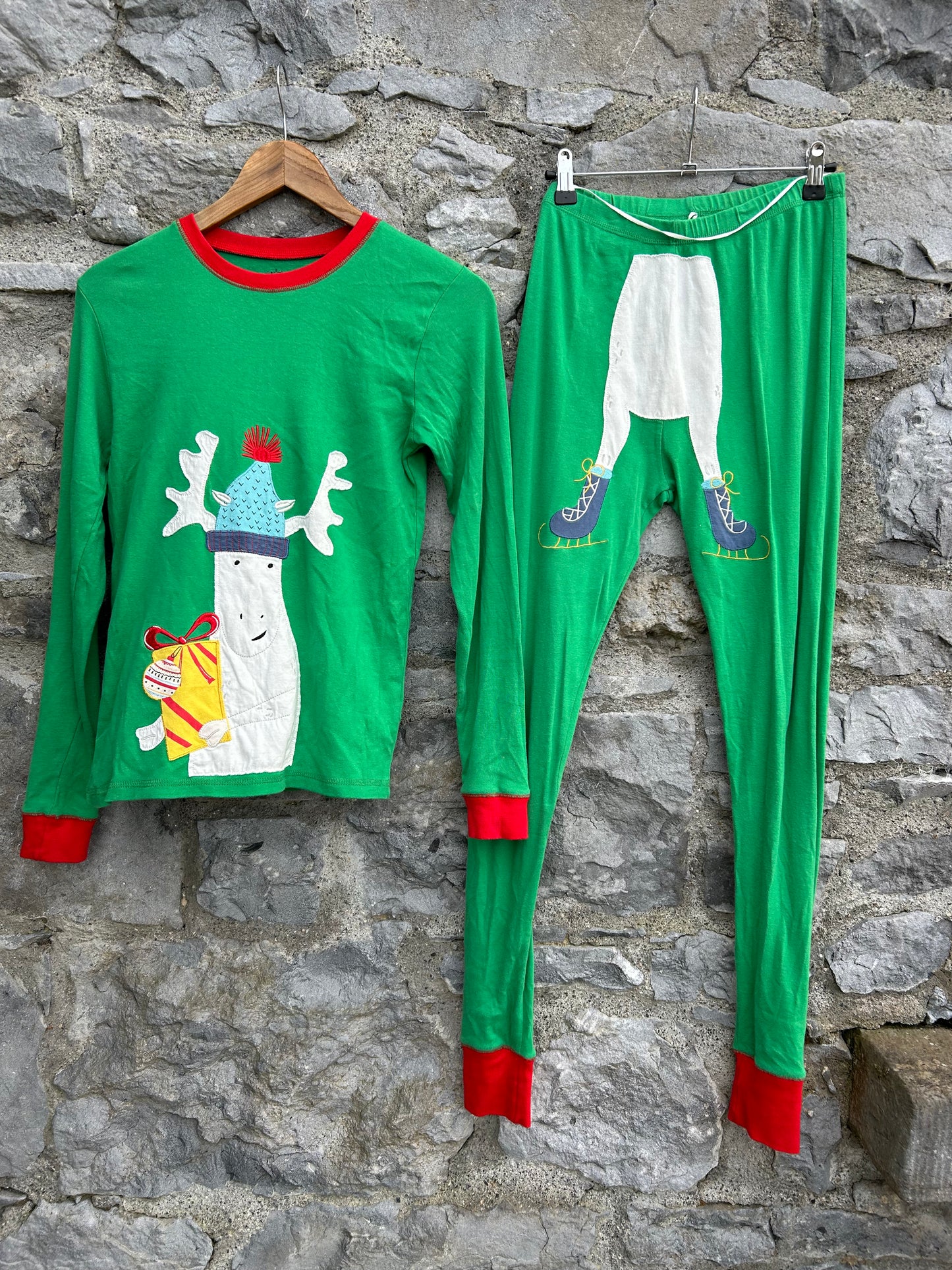 Moose green pjs  12-13y (152-158cm)