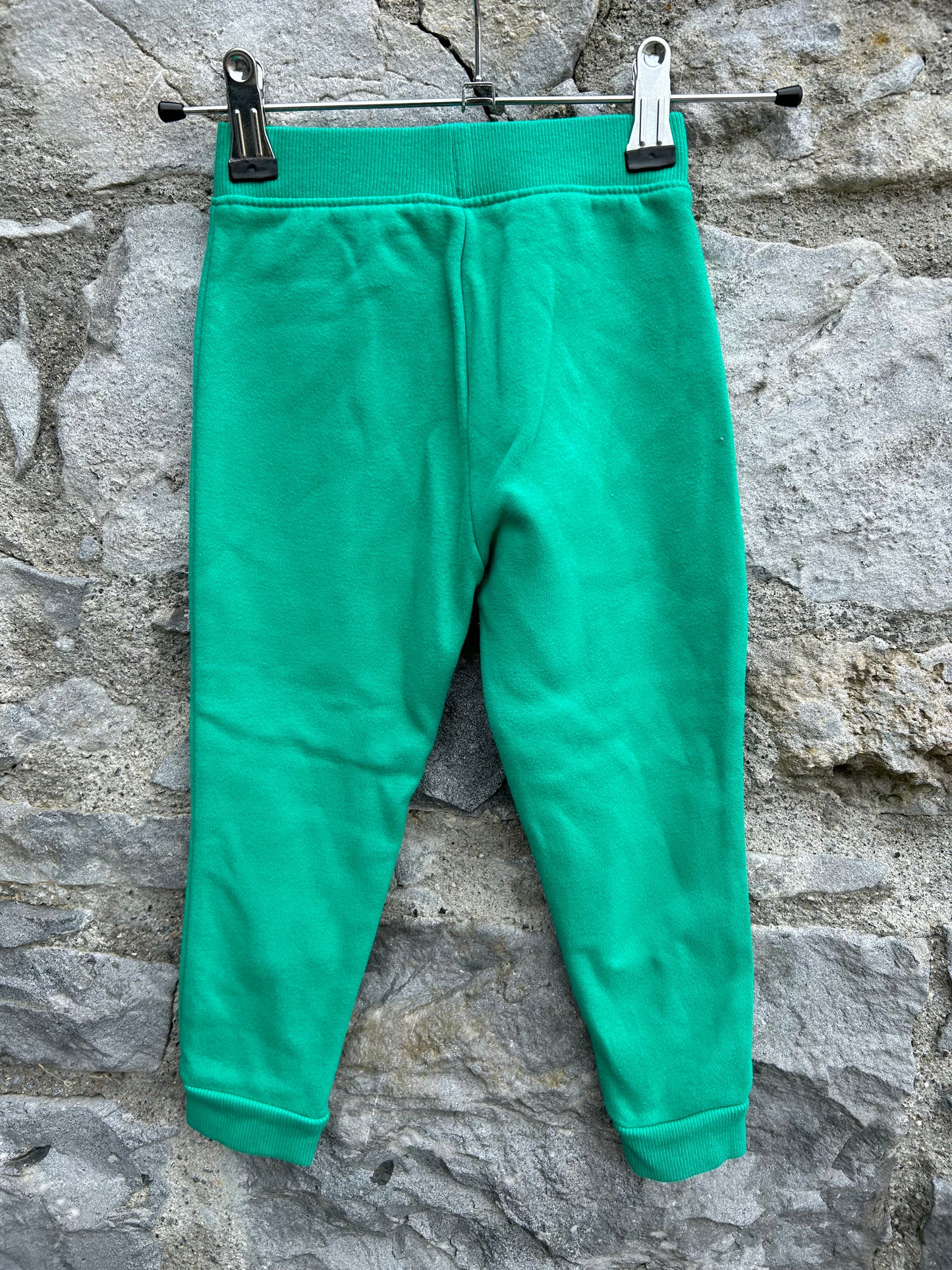 Green tracksuit pants  2-3y (92-98cm)