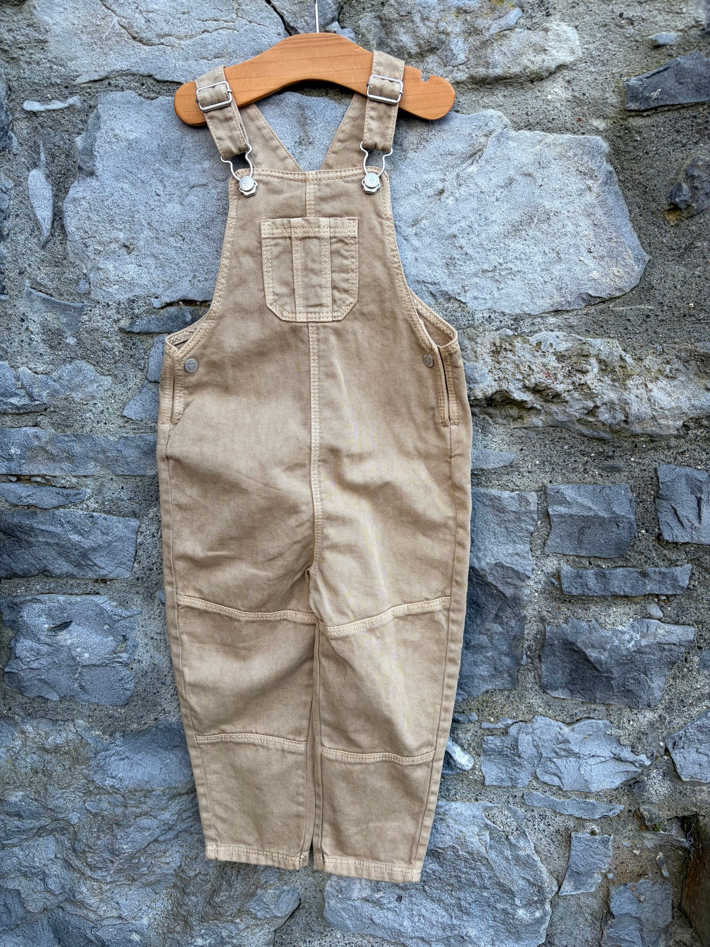 Light brown denim dungarees  2-3y (92-98cm)