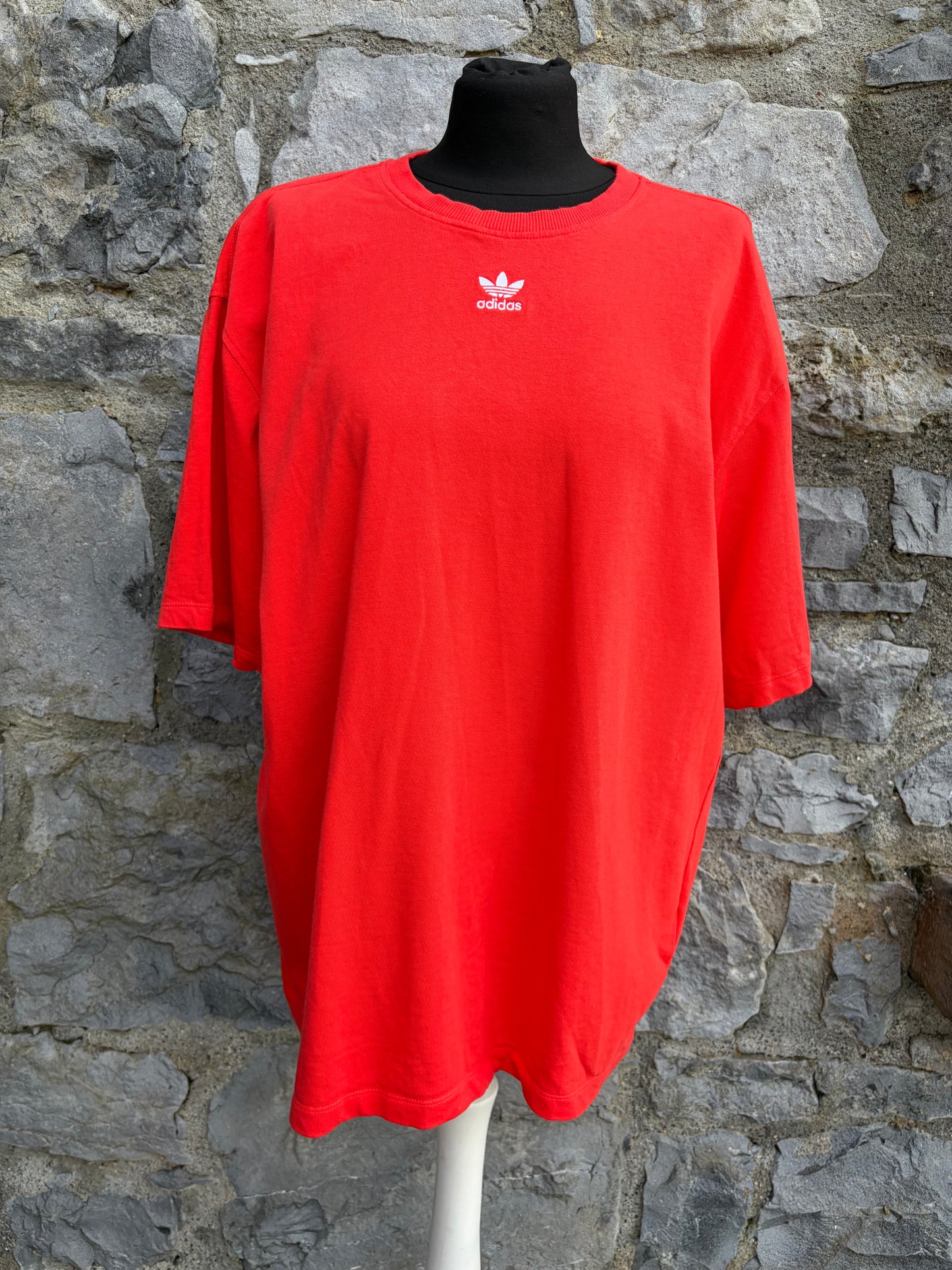 Red Basic T-shirt  12-14