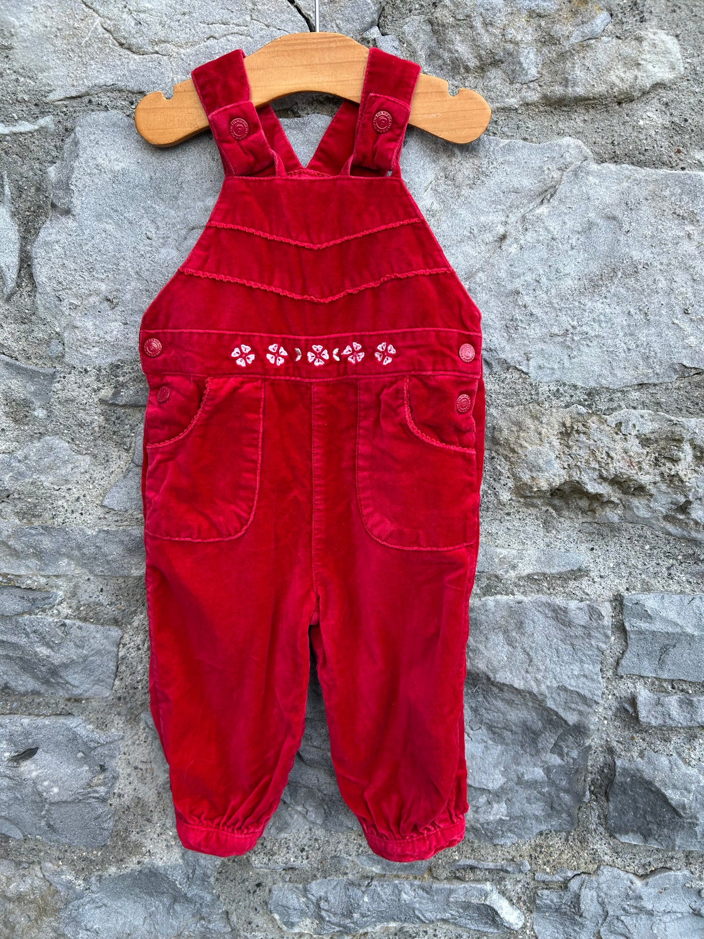 Stripy red heart vest   6-9m (68-74cm)