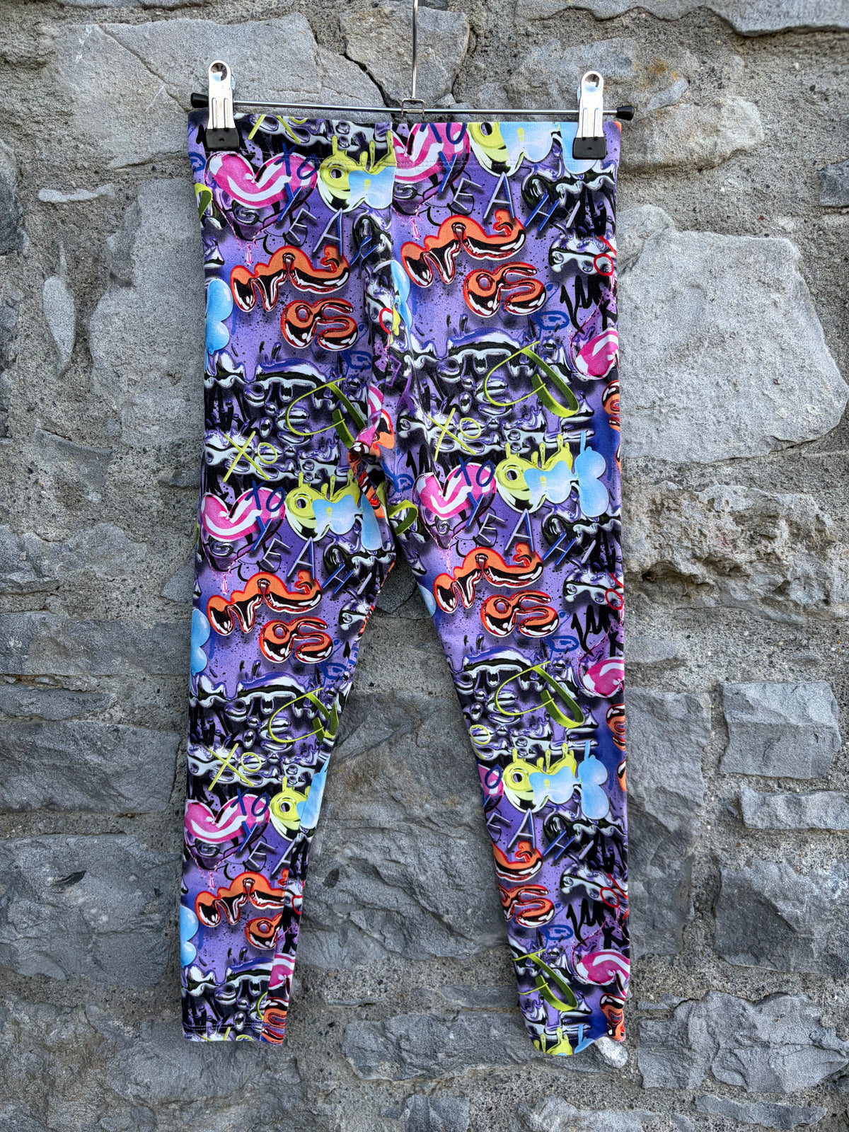Colourful grafitti leggings  10y (140cm)