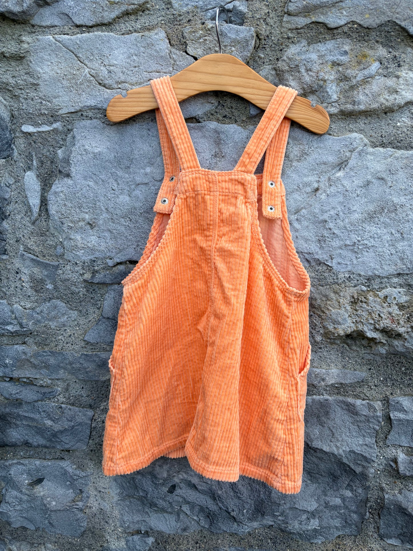 Orange cord pinafore  2-3y (92-98cm)