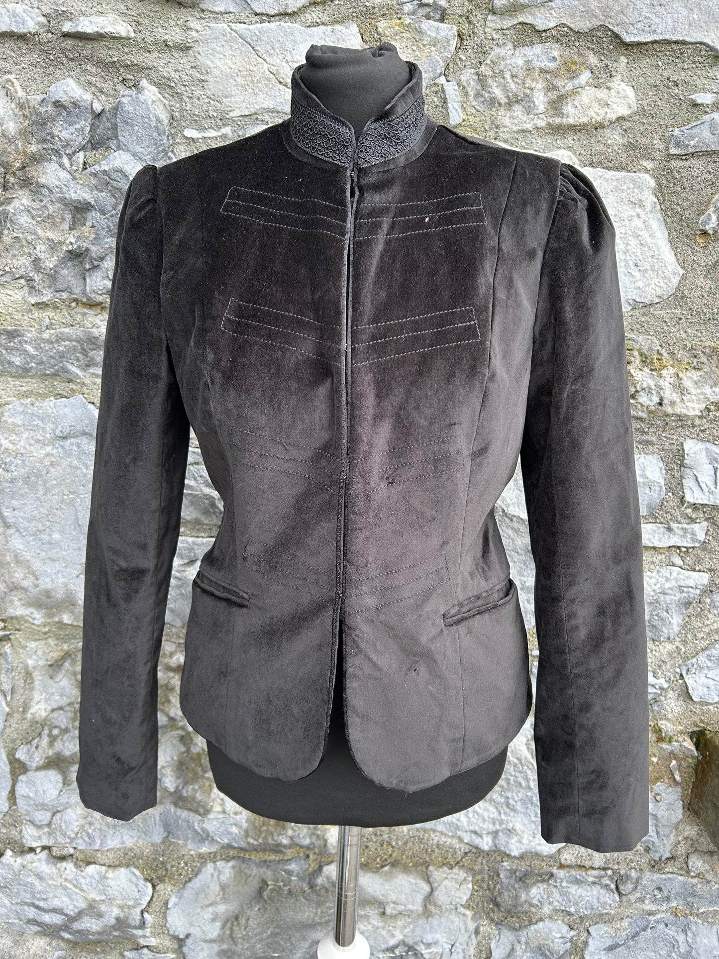 Y2K black velvet jacket uk 10