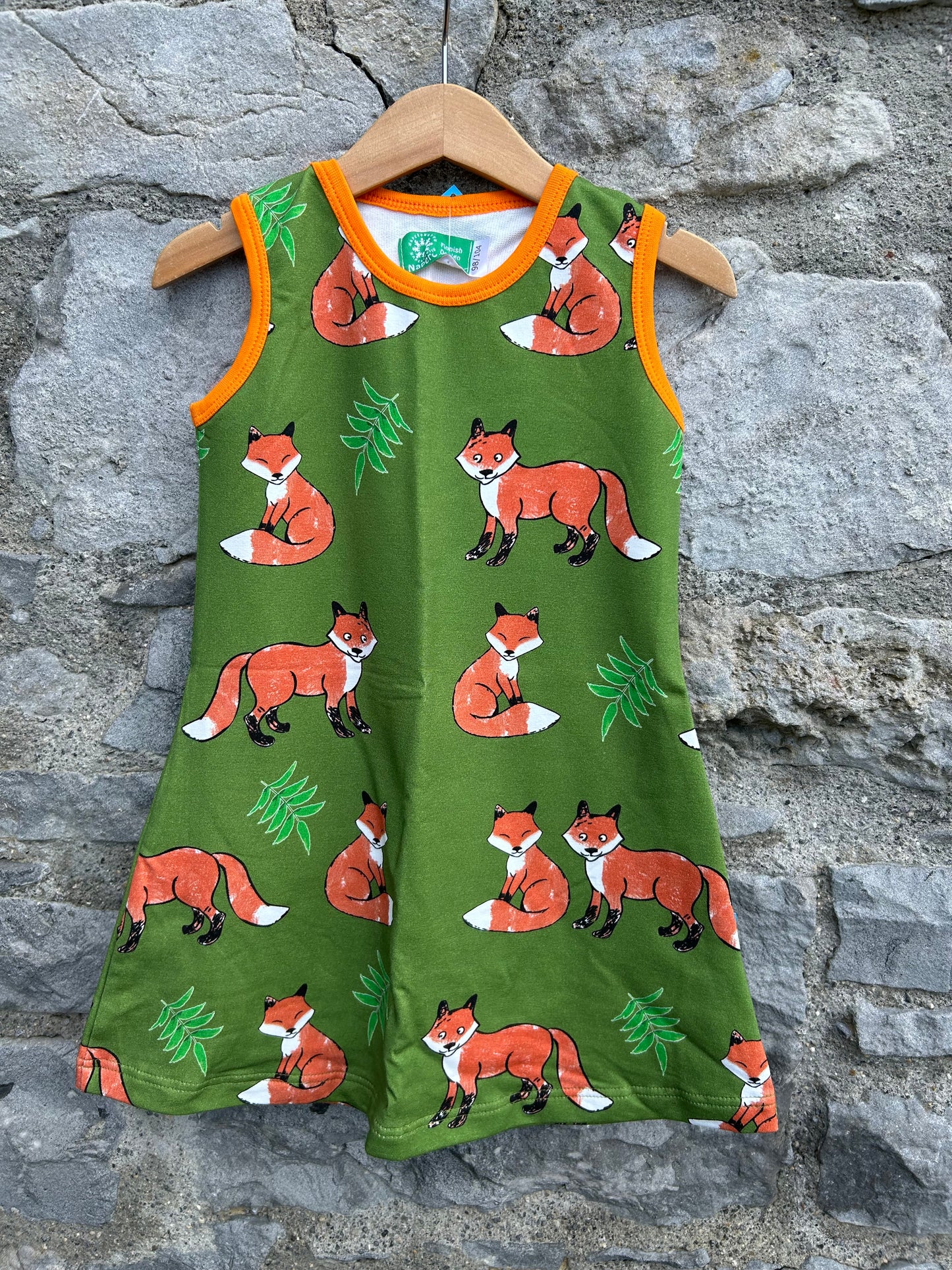 Foxes green pinafore  3-4y (98-104cm)