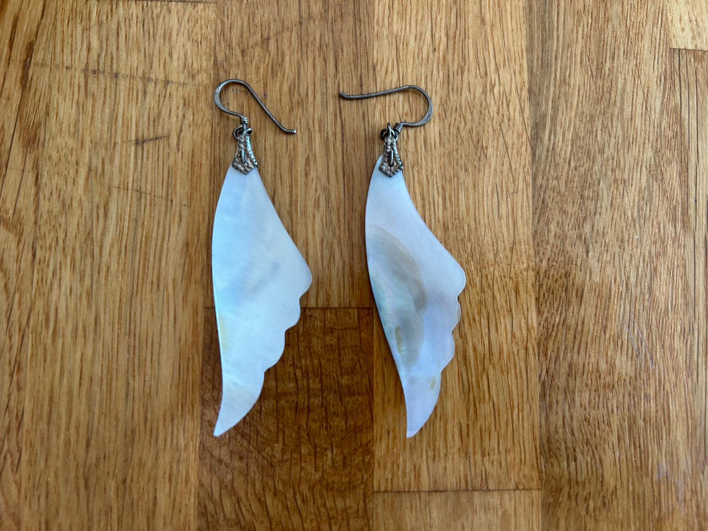 Mother of pearl wings earrings