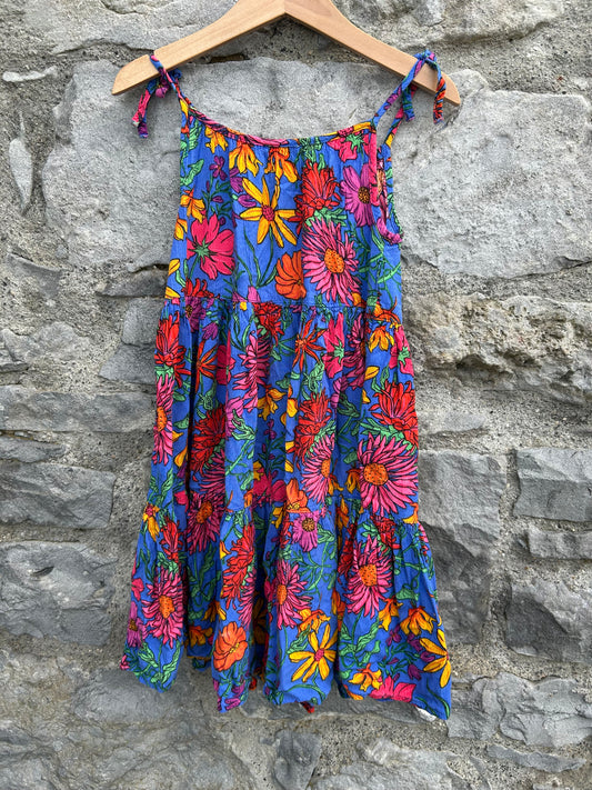 Colourful flowers wrinkled dress  5y (110cm)