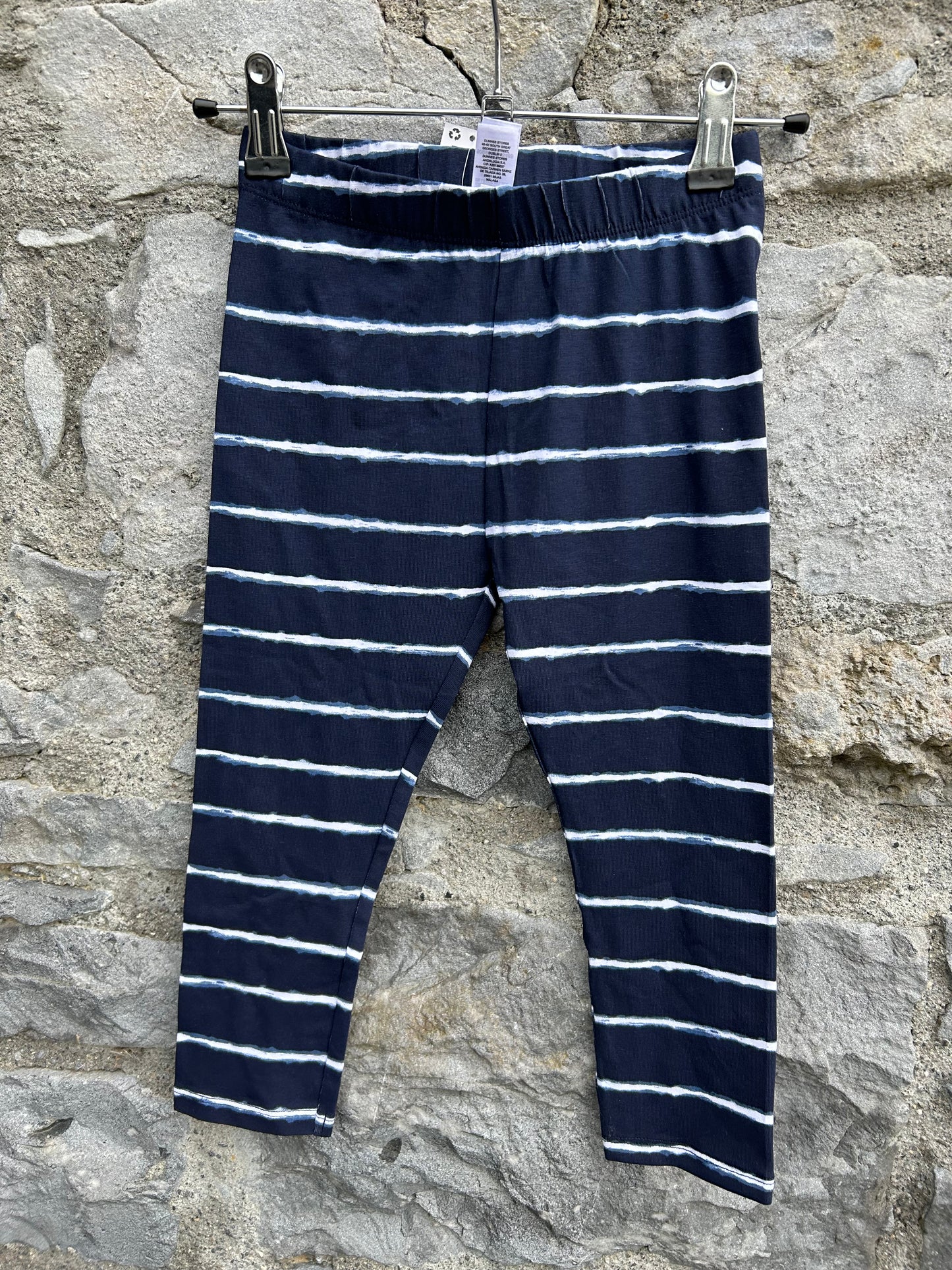 Navy stripy cropped leggings   6-7y (116-122cm)