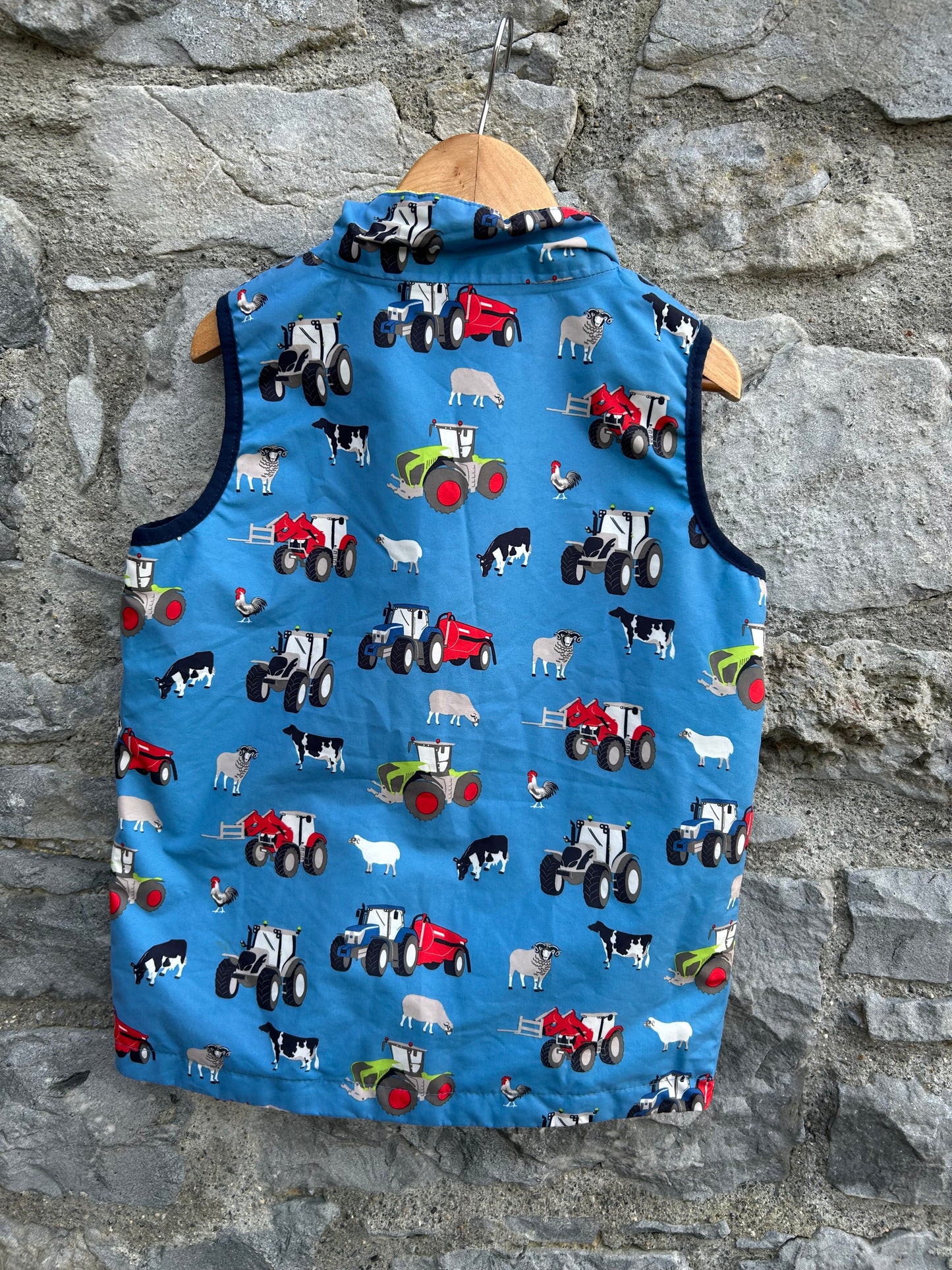 Tractors blue gilet  7-8y (122-128cm)