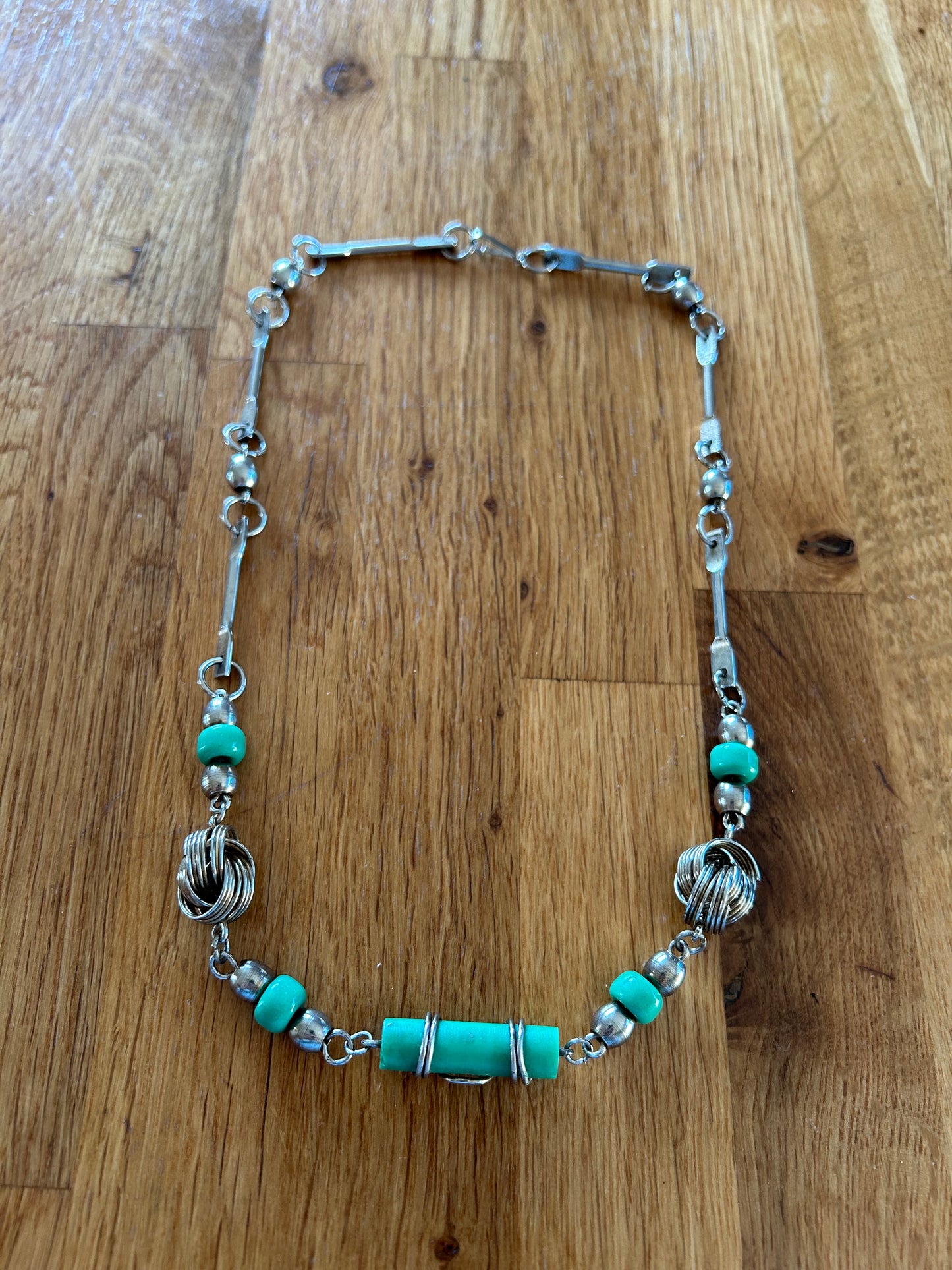 Green&silver necklace