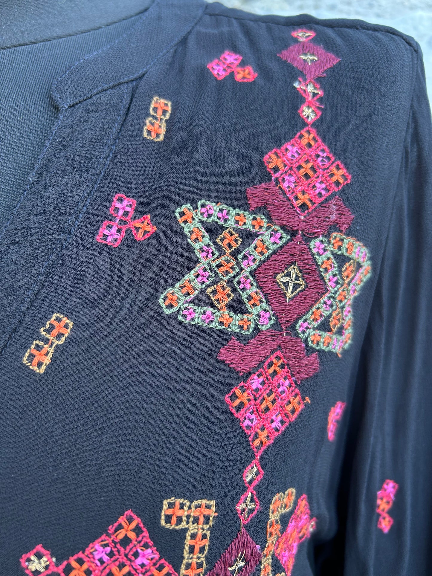 Kate black Embroidered Dress uk 16