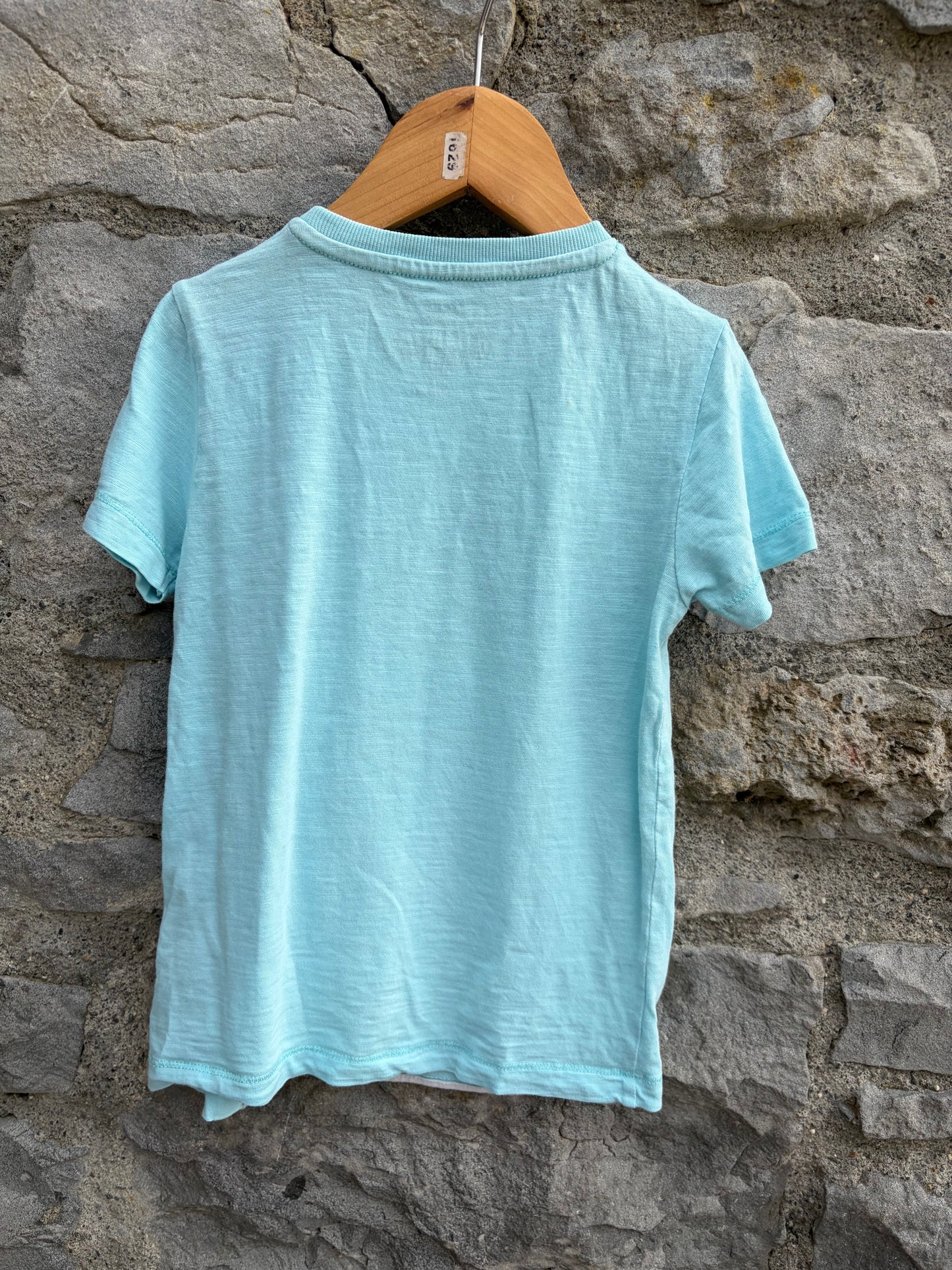 Shark blue T-shirt 3-4y (98-104cm)