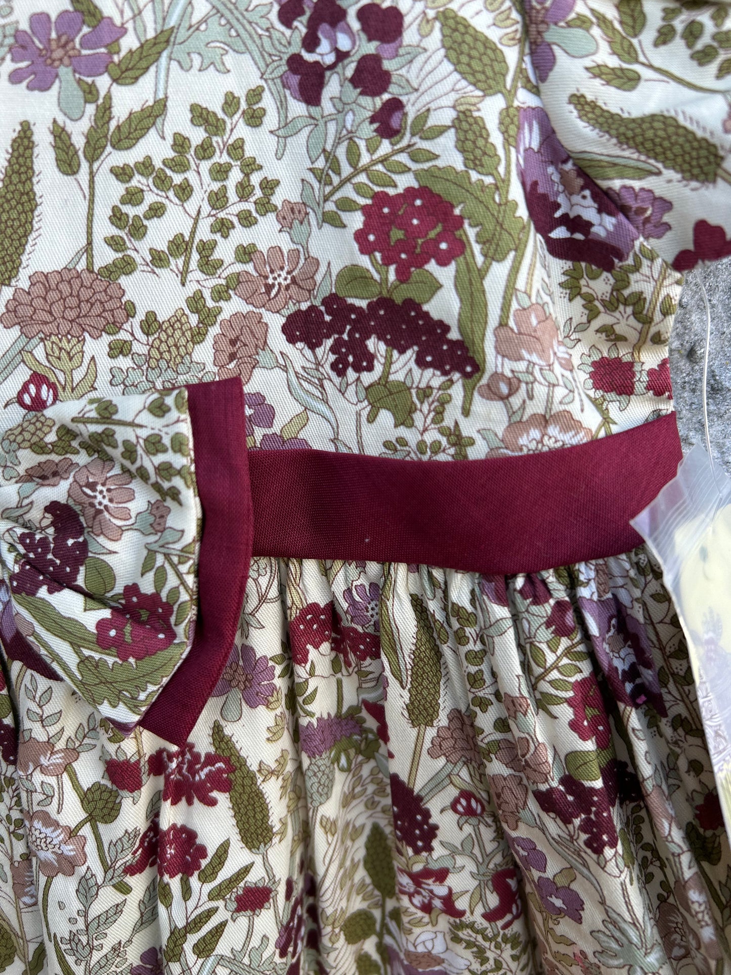 Maroon&green meadow dress  12-18m (80-86cm)