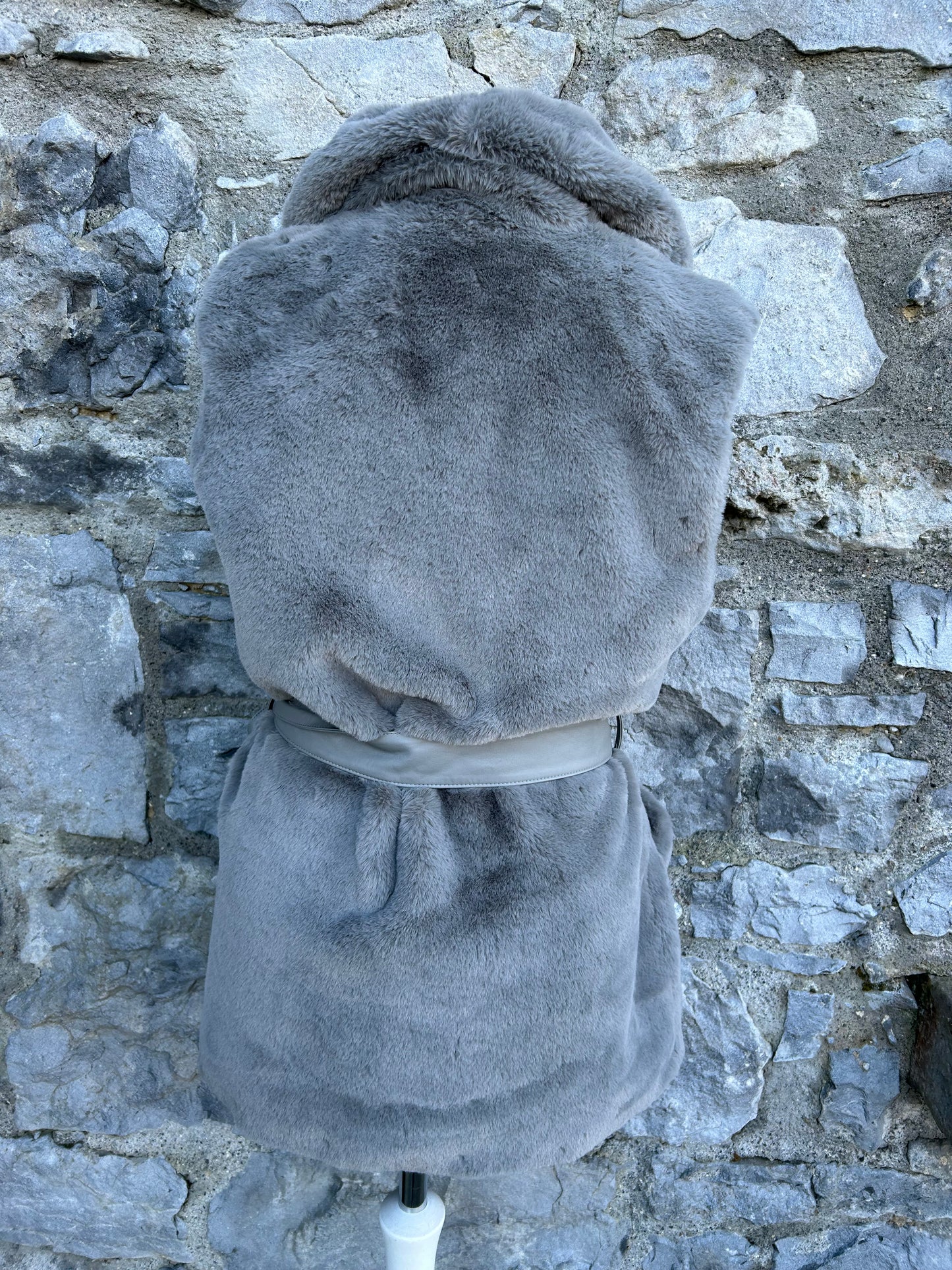 Grey furry gilet uk 8-10