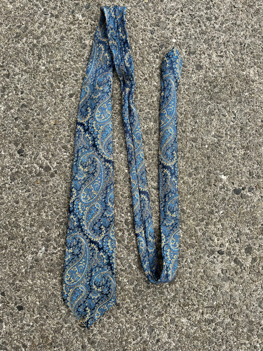 90s blue paisley tie