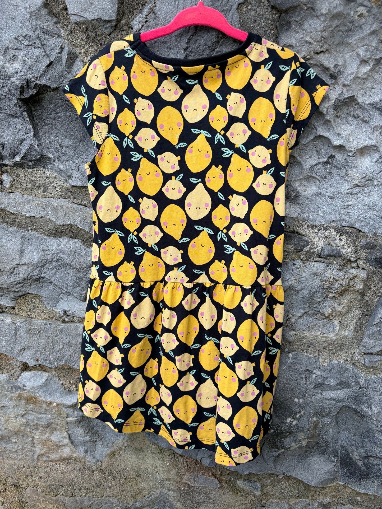 Lemons black dress  4-5y (104-110cm)
