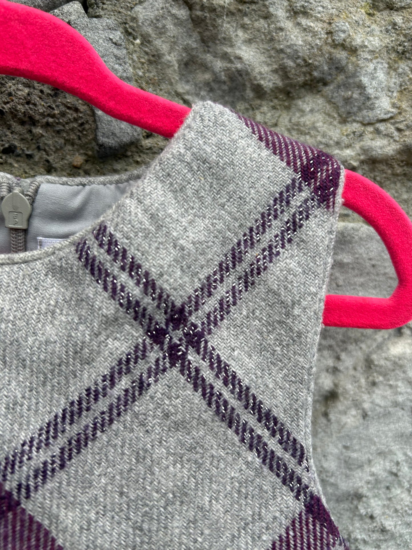 Grey&purple check pinafore 18-24m (86-92cm)