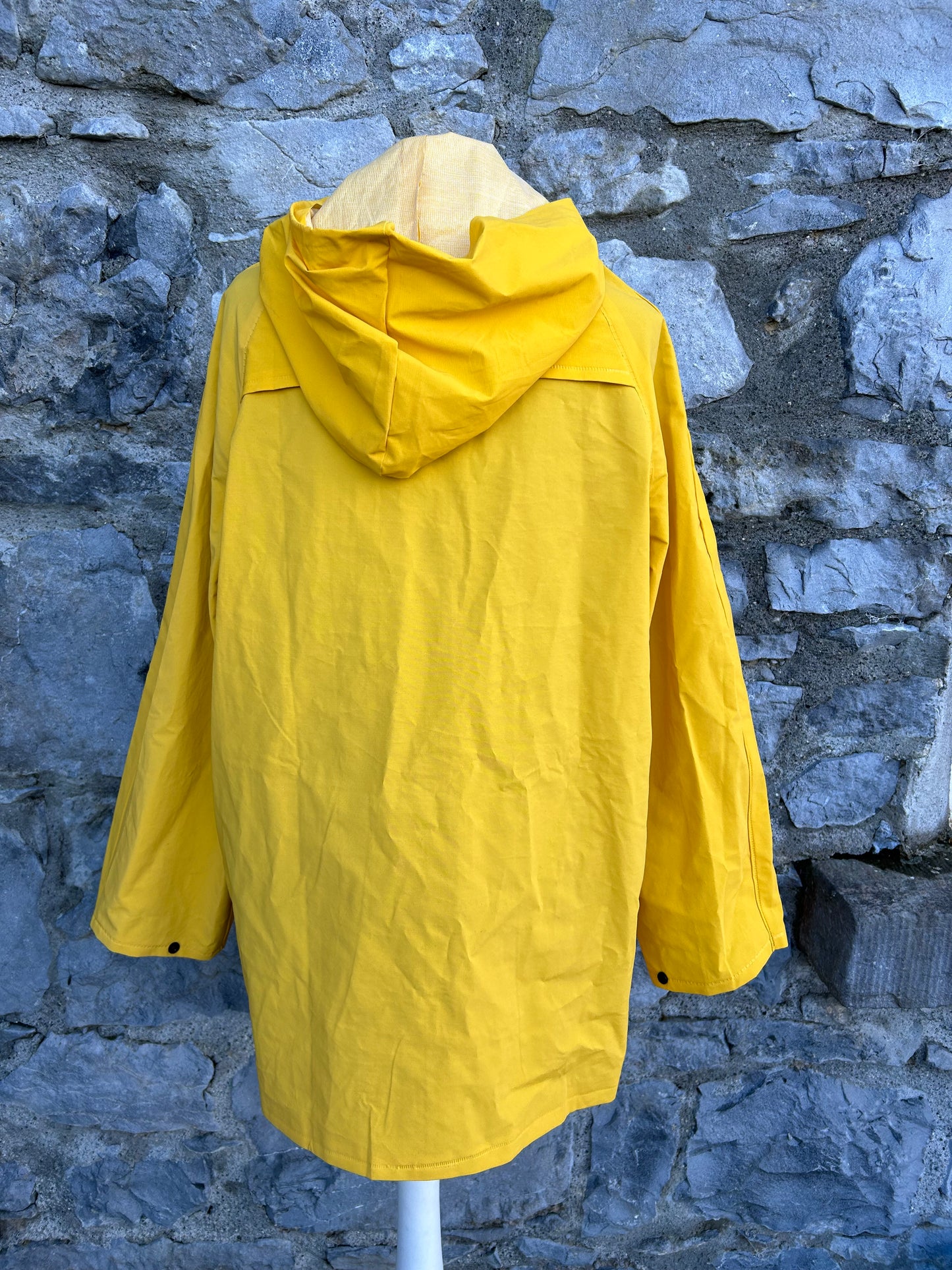 Yellow raincoat uk 12