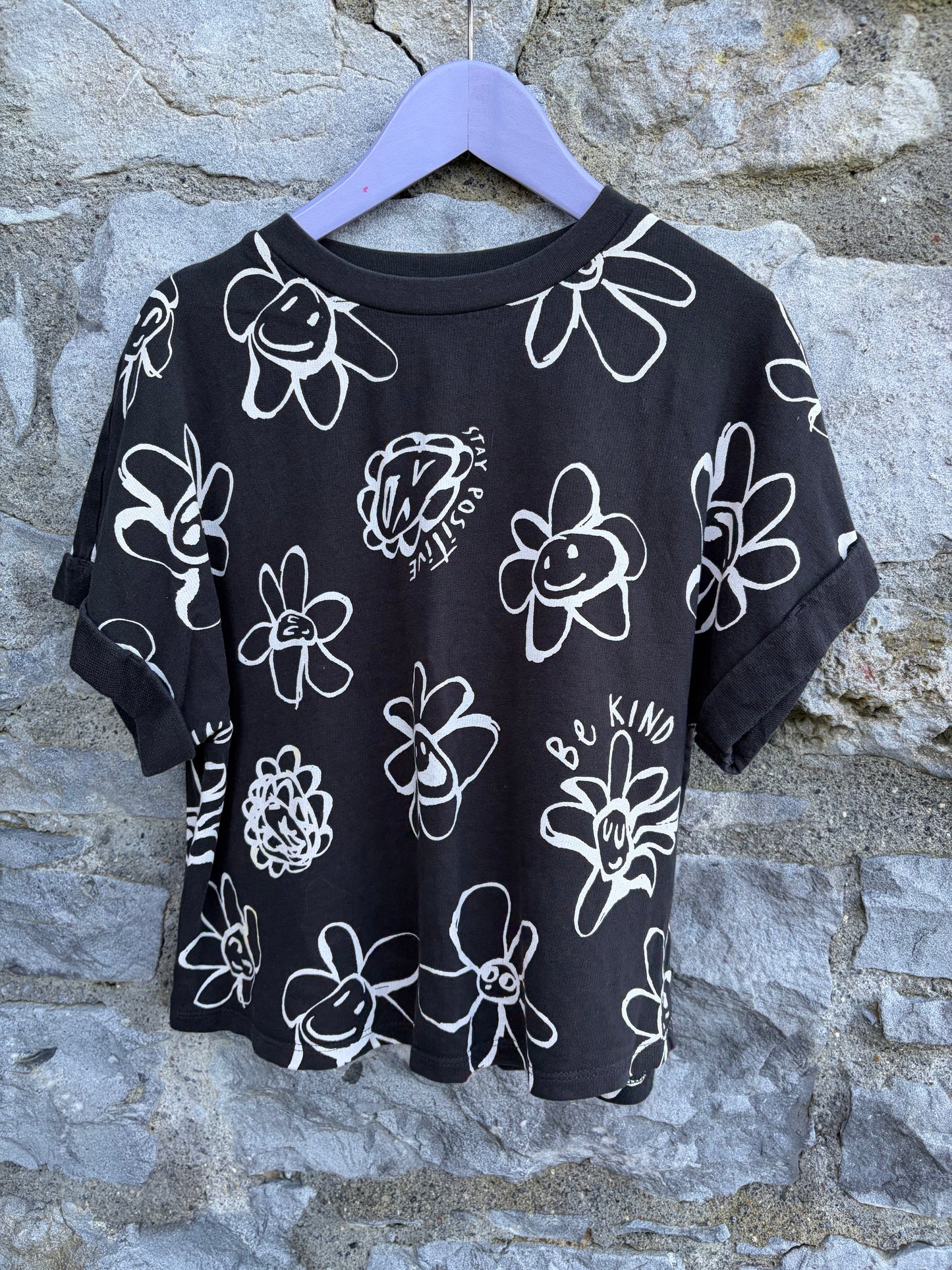 Stay Positive flowers cropped T-shirt  8y (128cm)