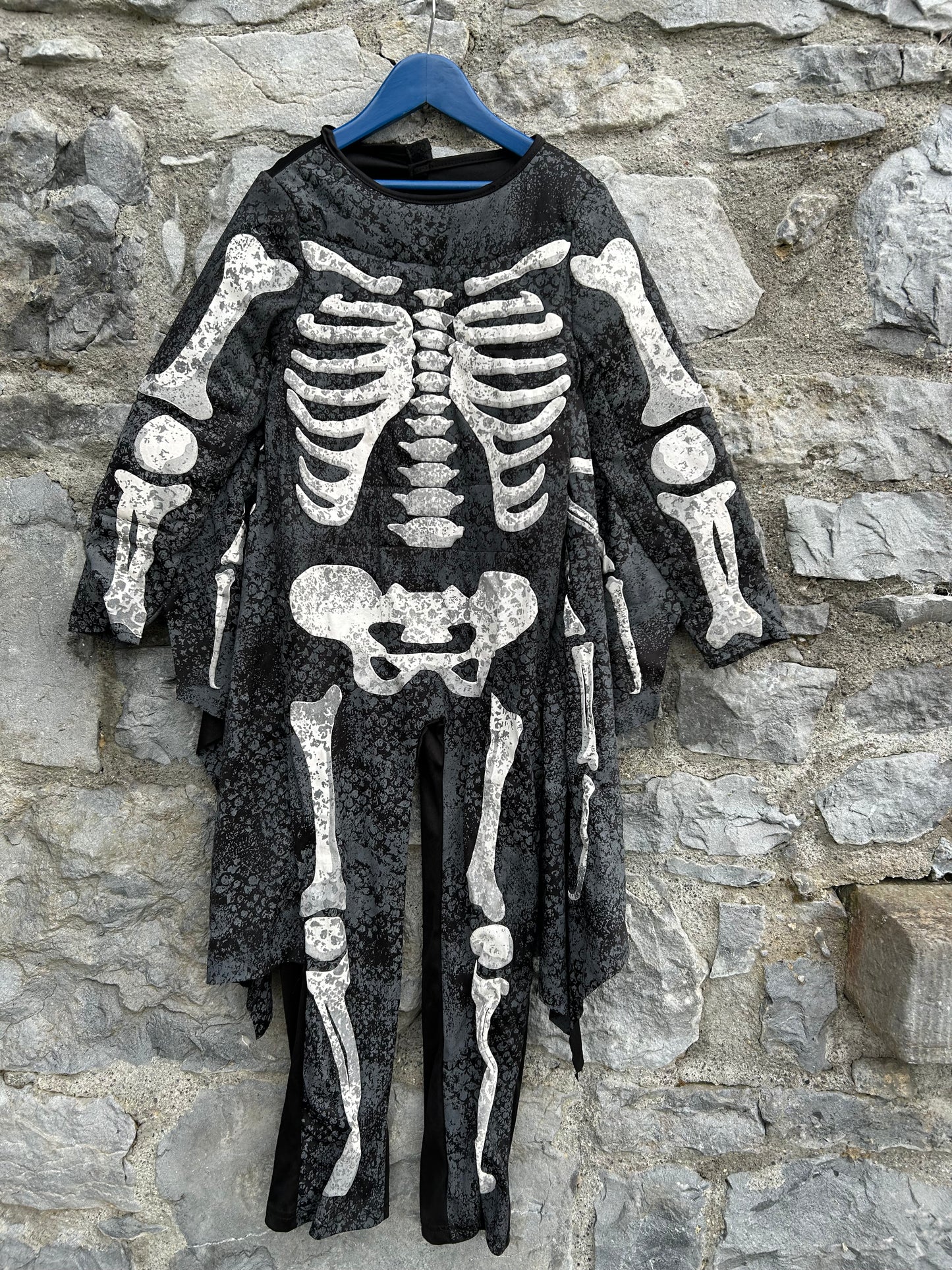 Flying skeleton   7-8y (122-128cm)