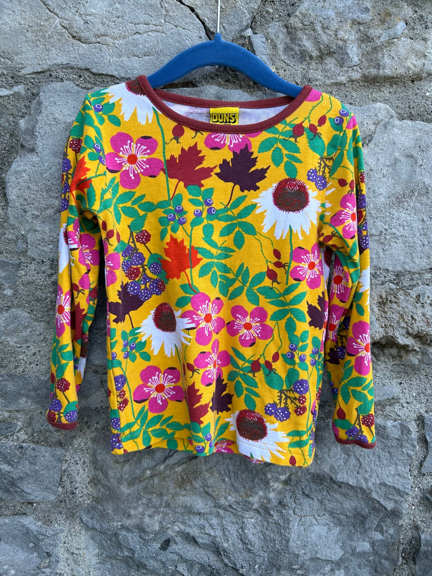 Autumn flowers yellow top  3-4y (98-104cm)