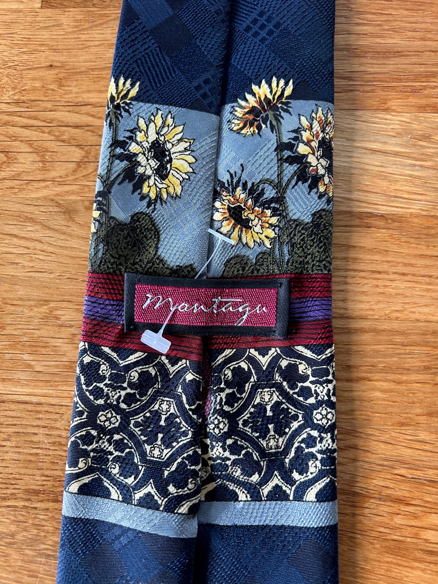 Navy&marron sunflower tie