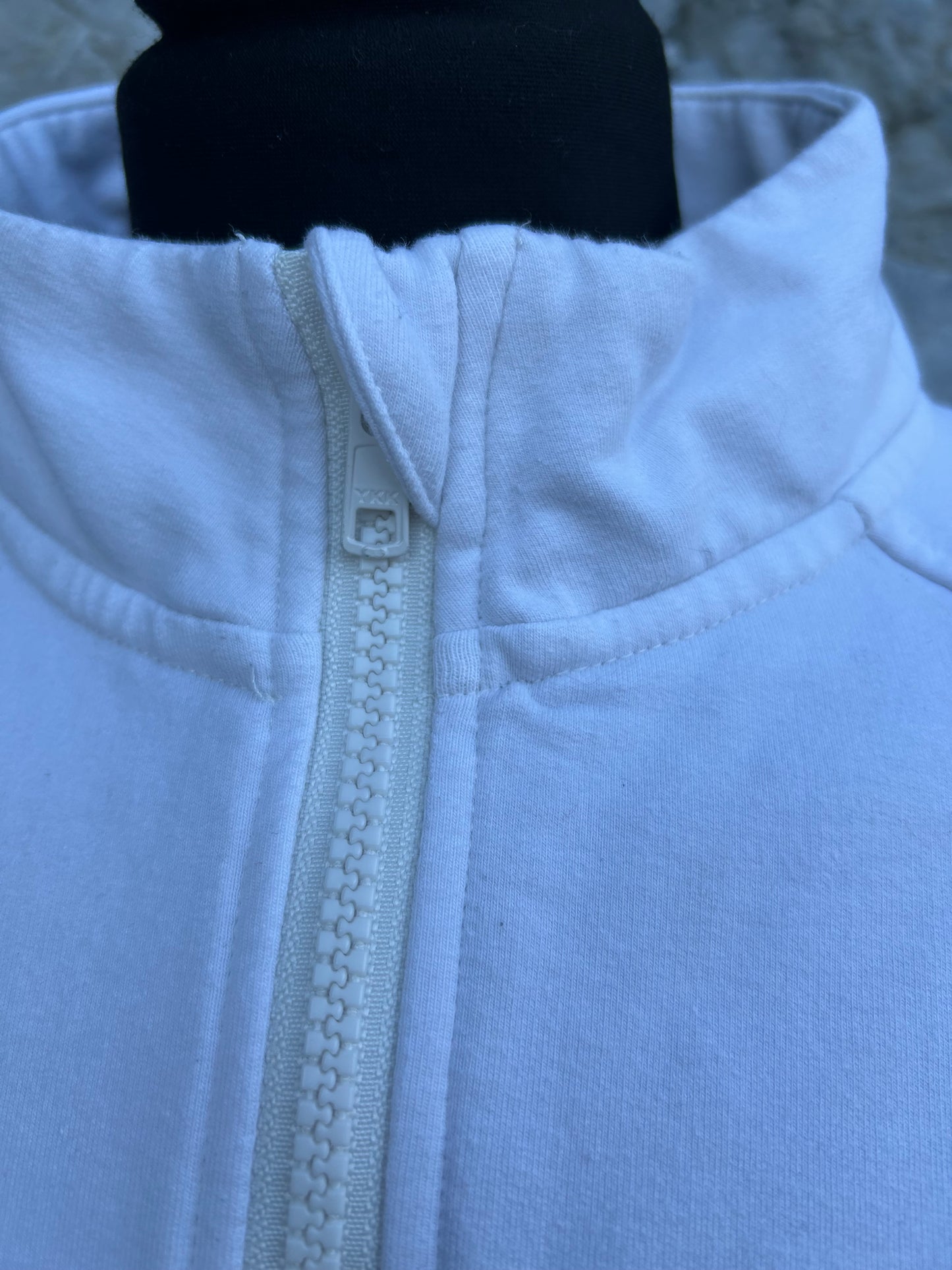 White cropped half zip sweatshirt uk 8-10