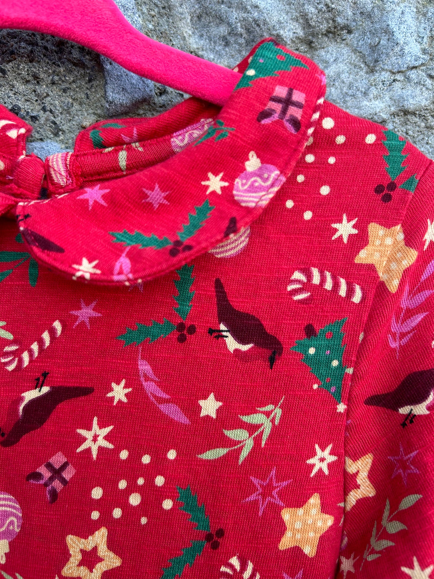 Christmas print dress  3-4y (98-104cm)