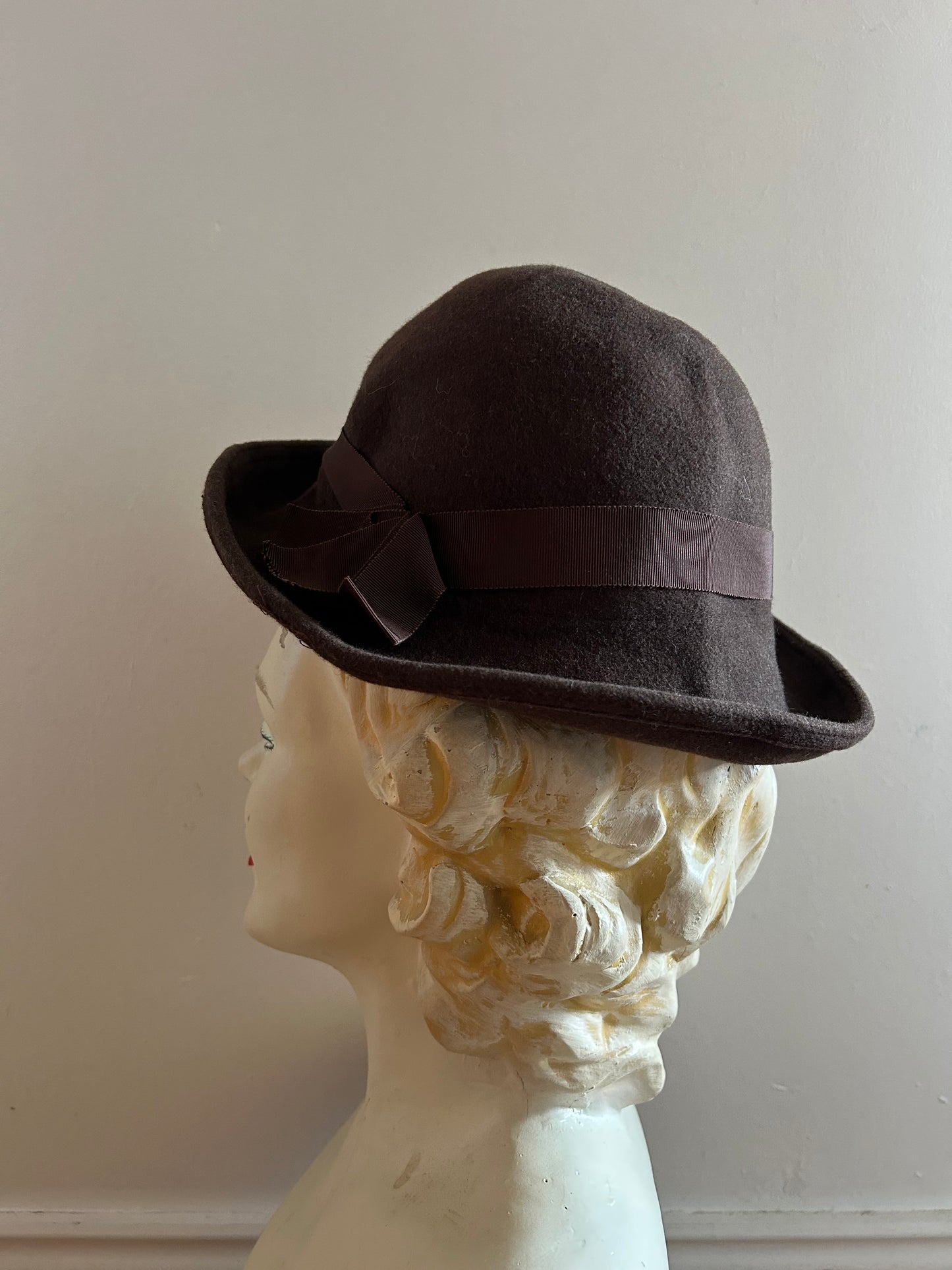 Brown hat