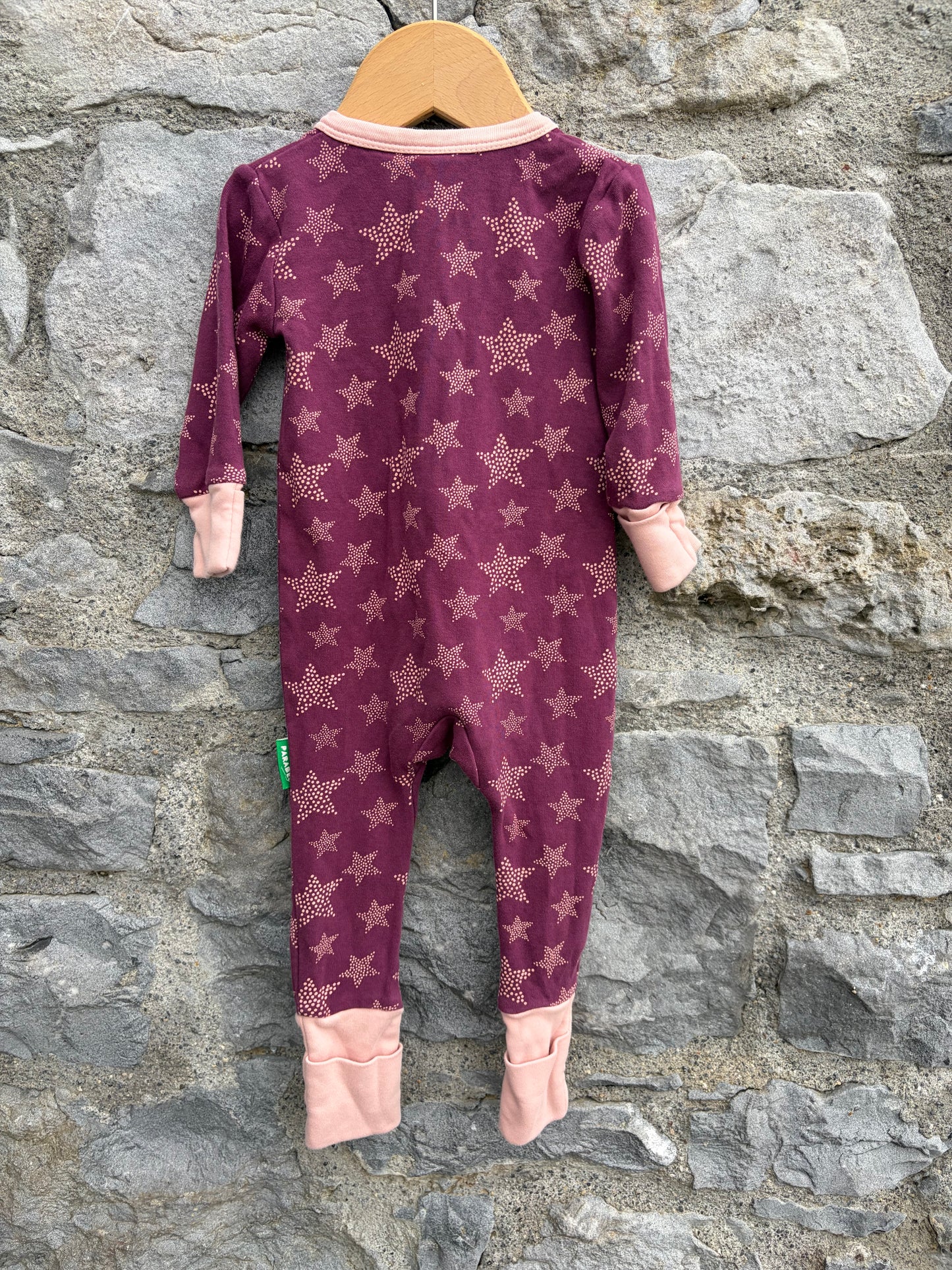 Stars maroon onesie  6-9m (68-74cm)