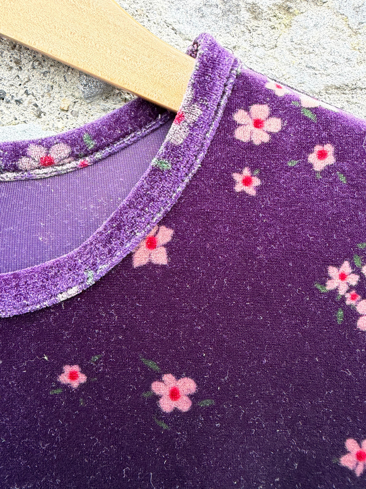 Purple floral velvet dress  7-8y (122-128cm)