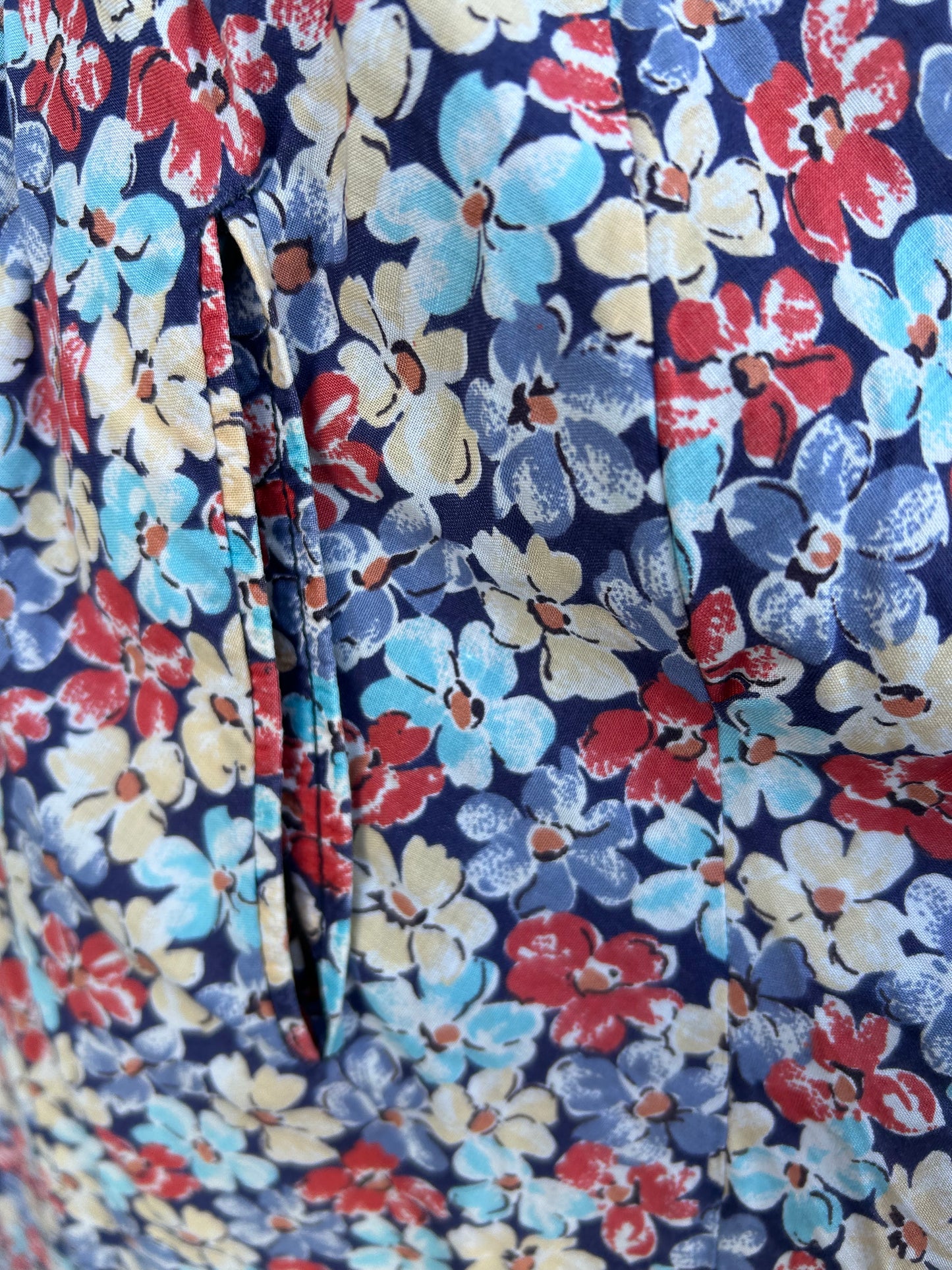 90s Blue&red flowers skirt uk 8-10