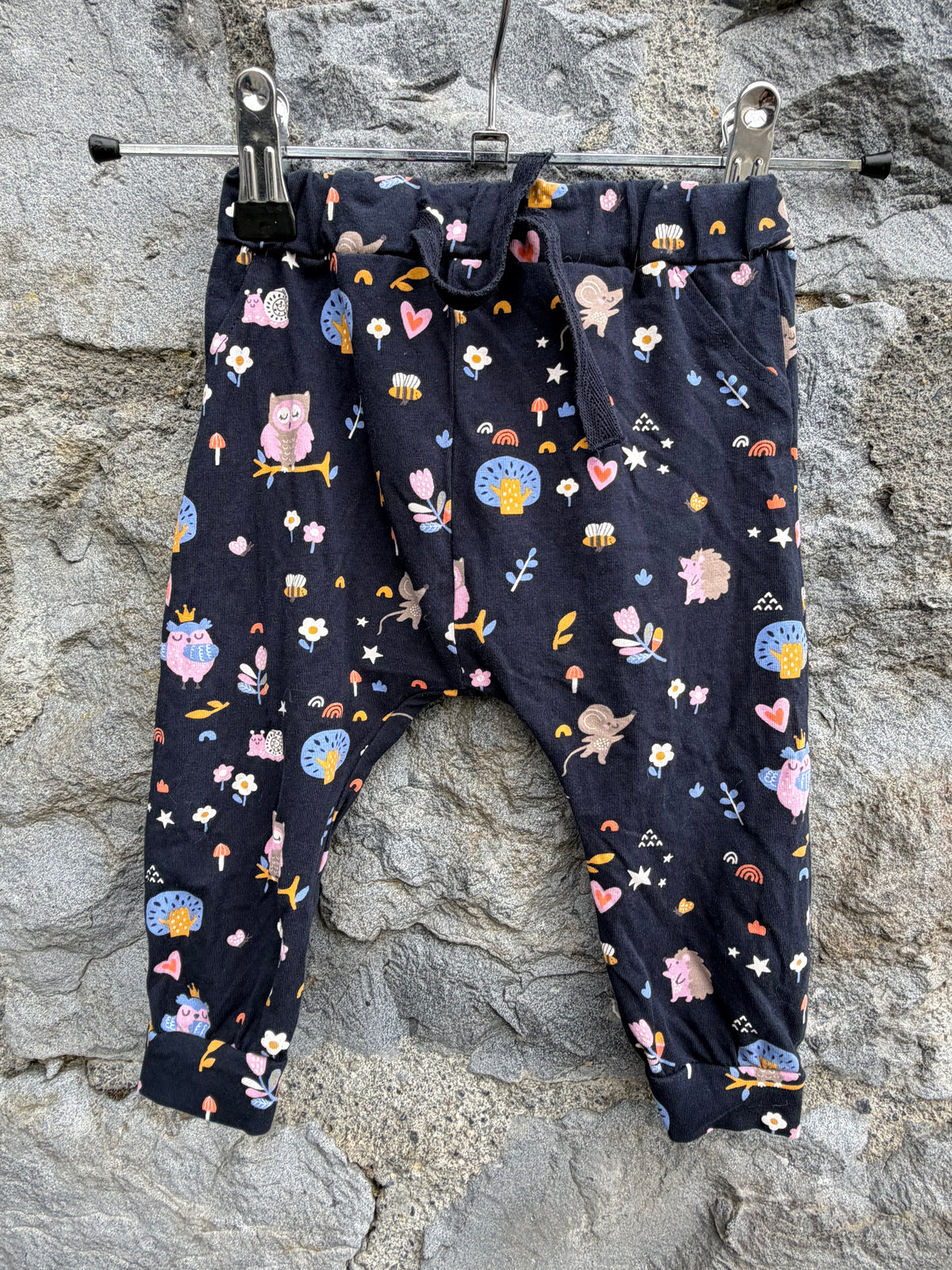 Woodland navy pants  6-9m (68-74cm)