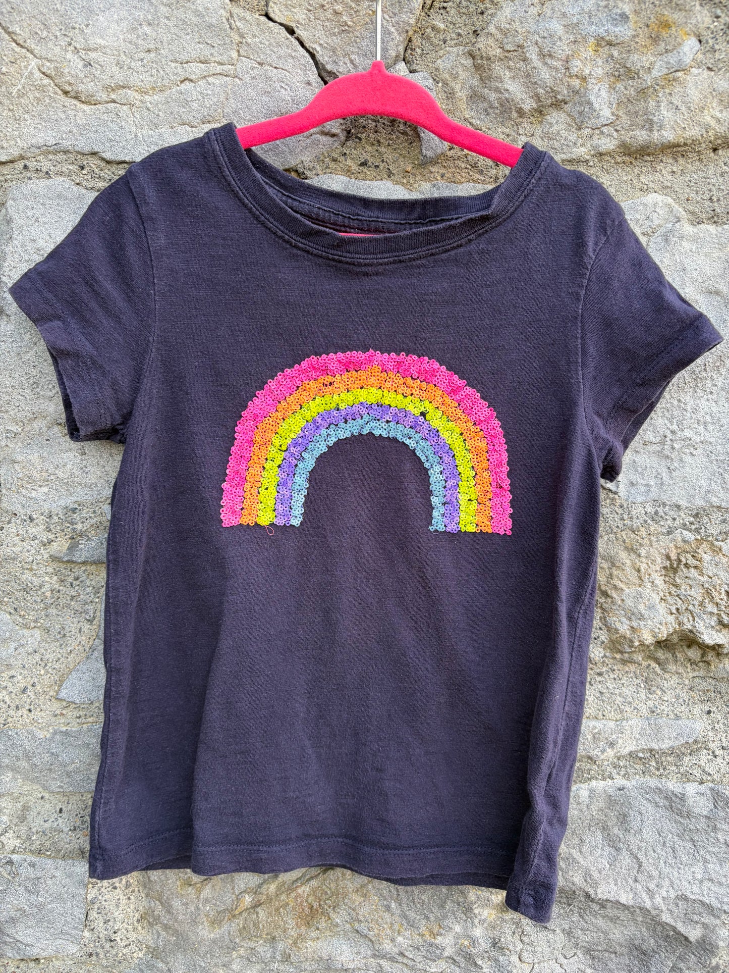 Sequin rainbow navy T-shirt  4-5y (104-110cm)